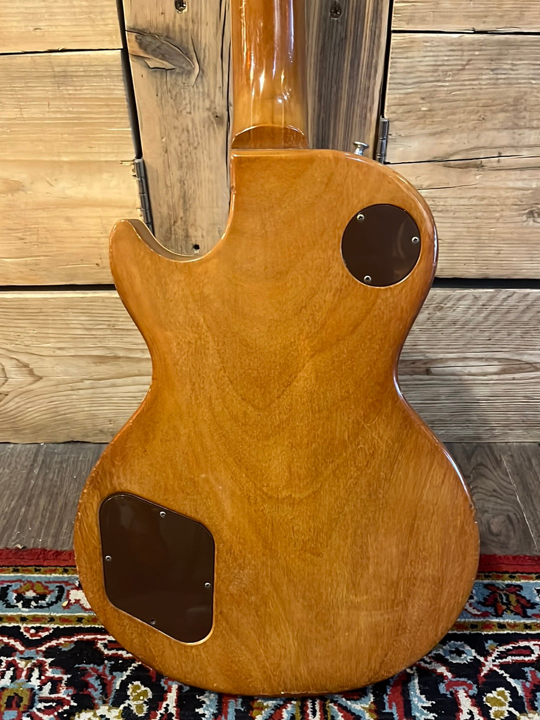 1977 Les Paul Deluxe Gold Top