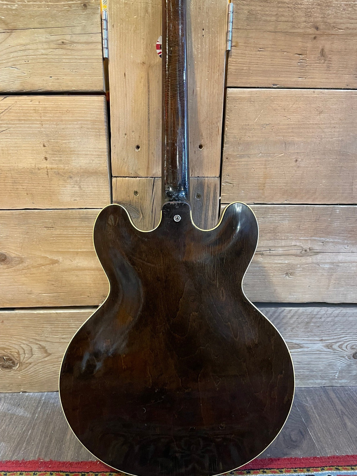1961 Gibson ES-330T, Sunburst