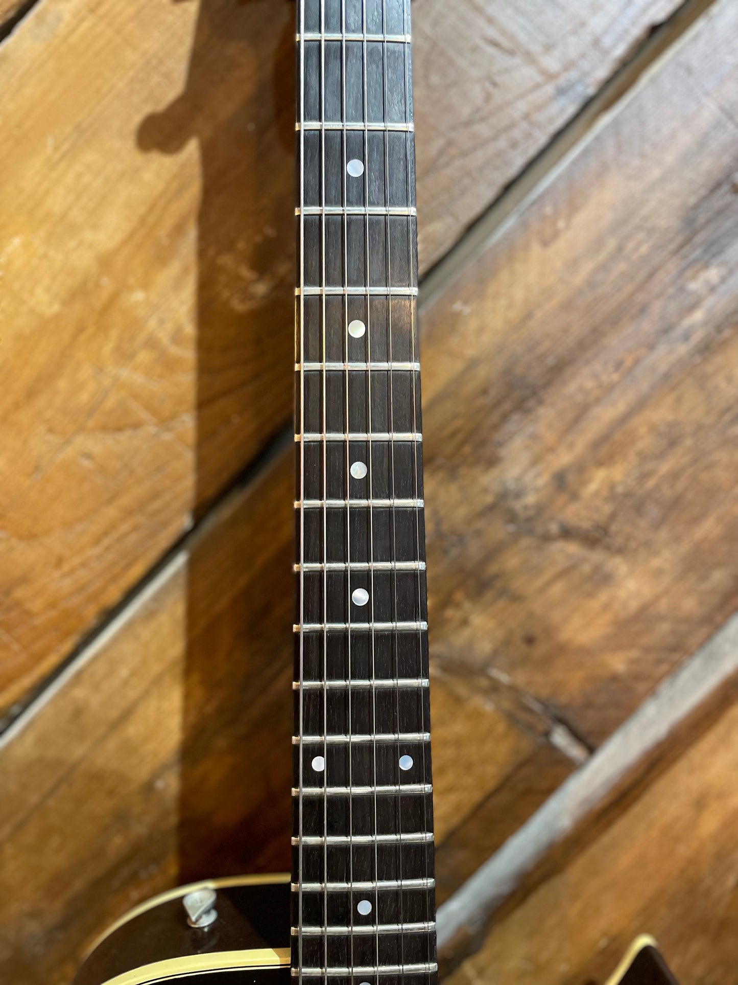 S/H 1980 Gibson Howard Roberts Fusion, Three Tone Sunburst