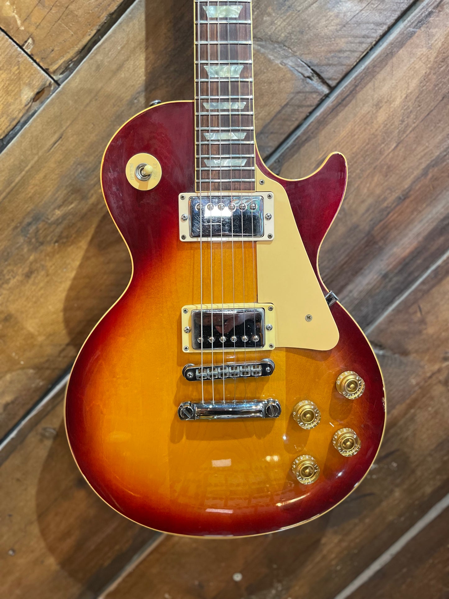 S/H 1980 Gibson Les Paul Standard, Cherry Burst