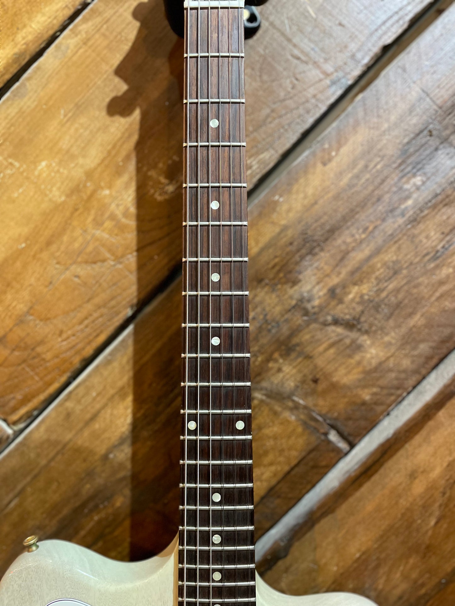 S/H 2009 Gibson Custom Shop Non Reverse Firebird, TV White