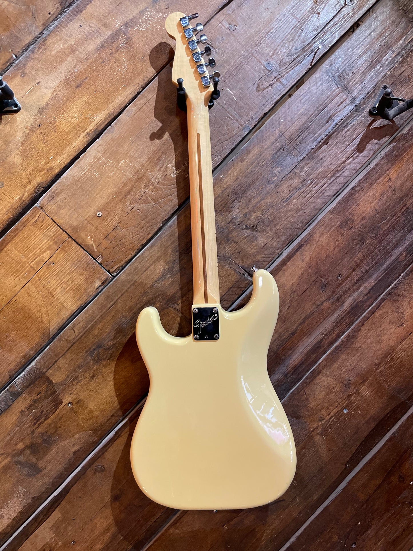 S/H 1983 Fender 'Dan Smith' Stratocaster, Olympic White