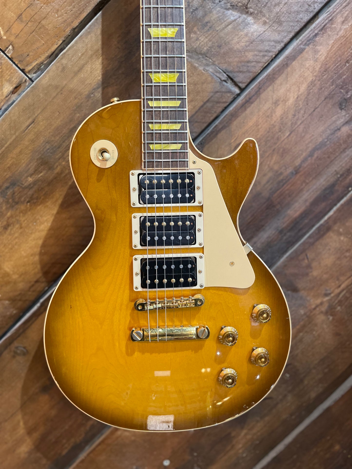 S/H 2000 Gibson Les Paul Classic 3 Pickup, Sunburst