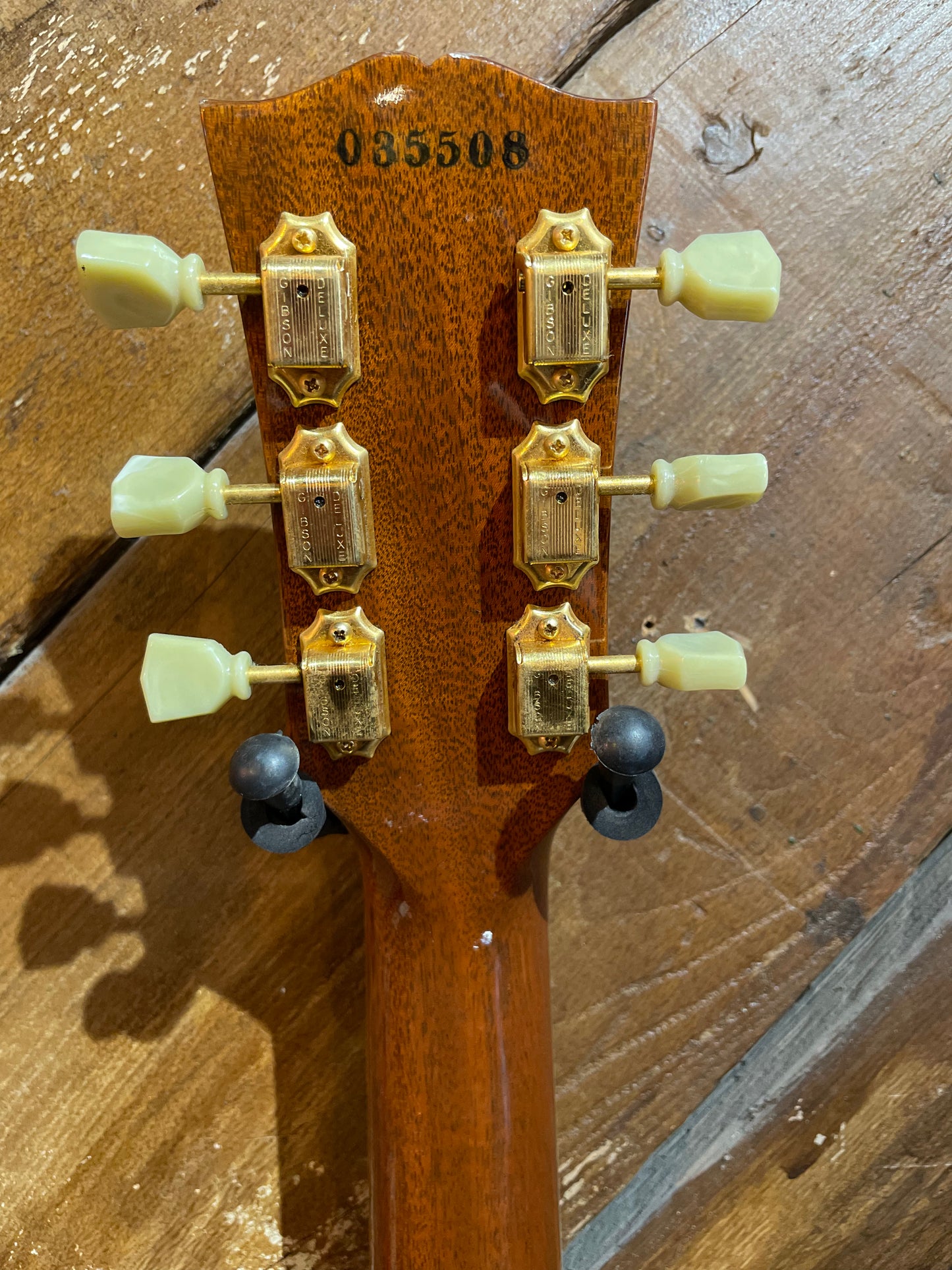 S/H 2000 Gibson Les Paul Classic 3 Pickup, Sunburst