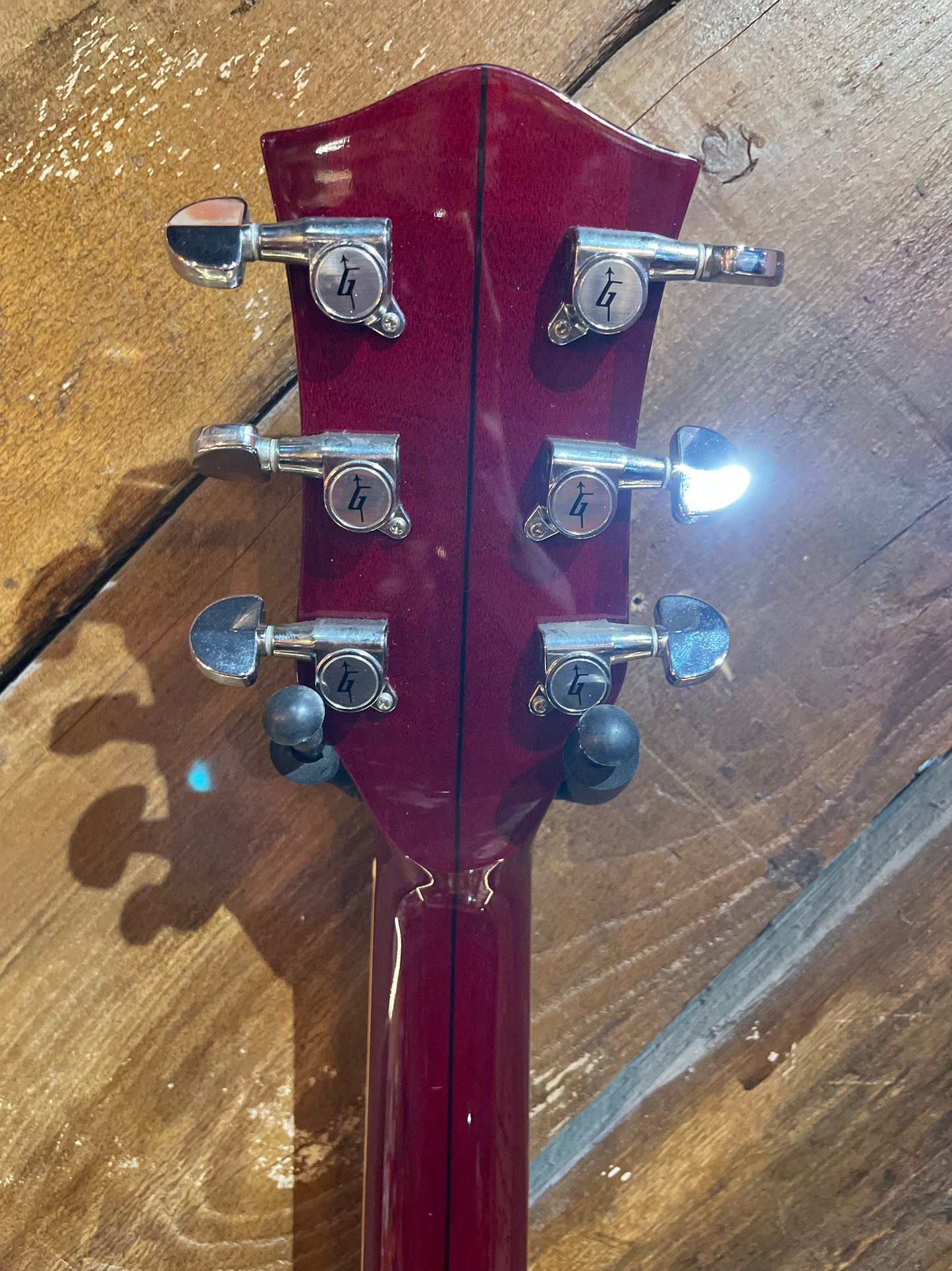 S/H 2001 Gretsch G6114 New Jet, Transparent Red