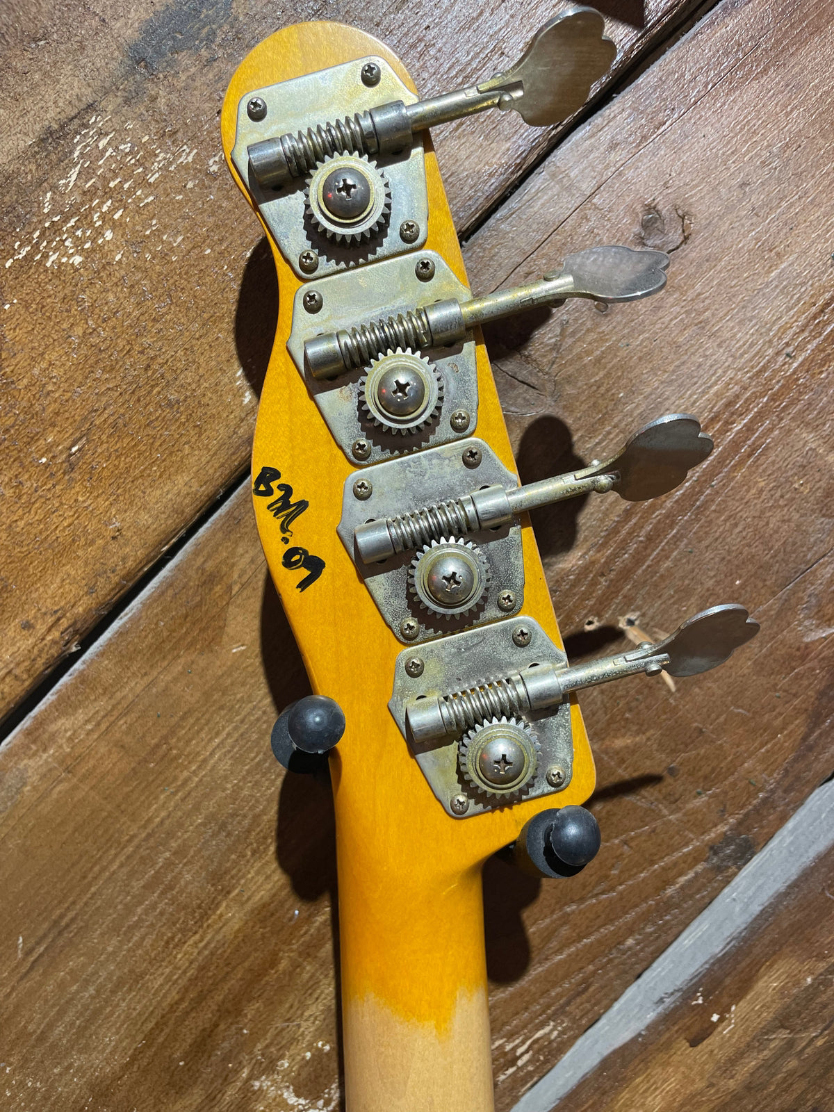 S/H 2009 Nash Guitars PB55 Electric Bass Guitar, Aged Two Tone Sunburst