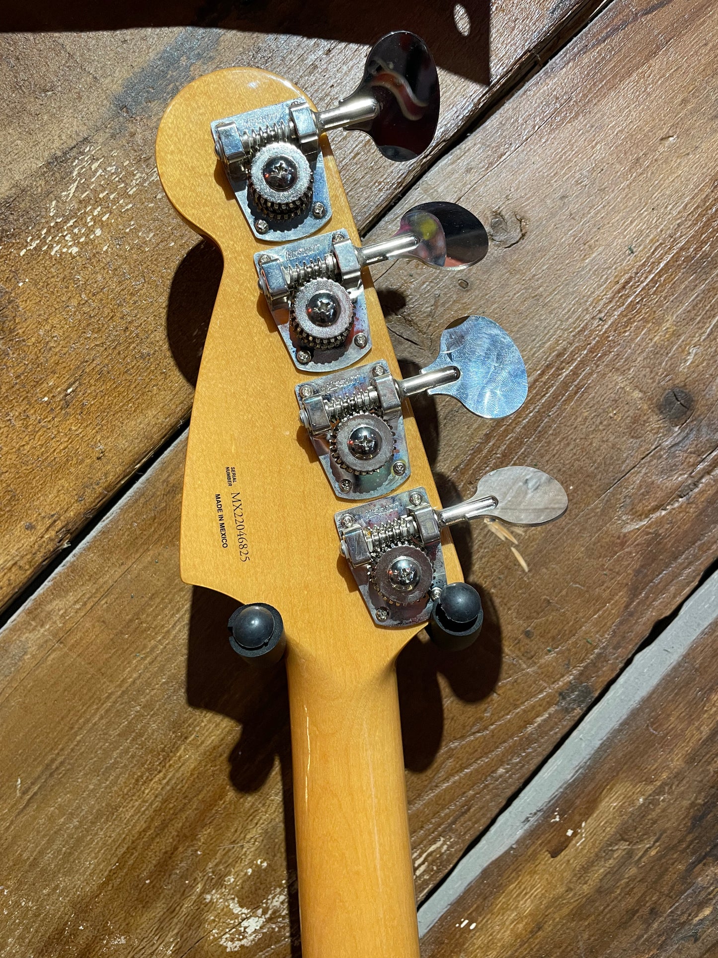 S/H 2022 Fender Vintera 60s Mustang Bass, Sea Foam Green