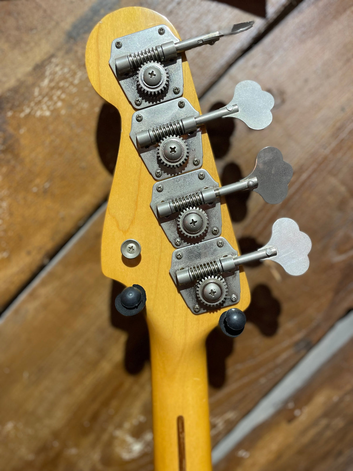 S/H 1989 Fender MIJ PB-57 '57 Reissue Precision Bass, Candy Apple Red