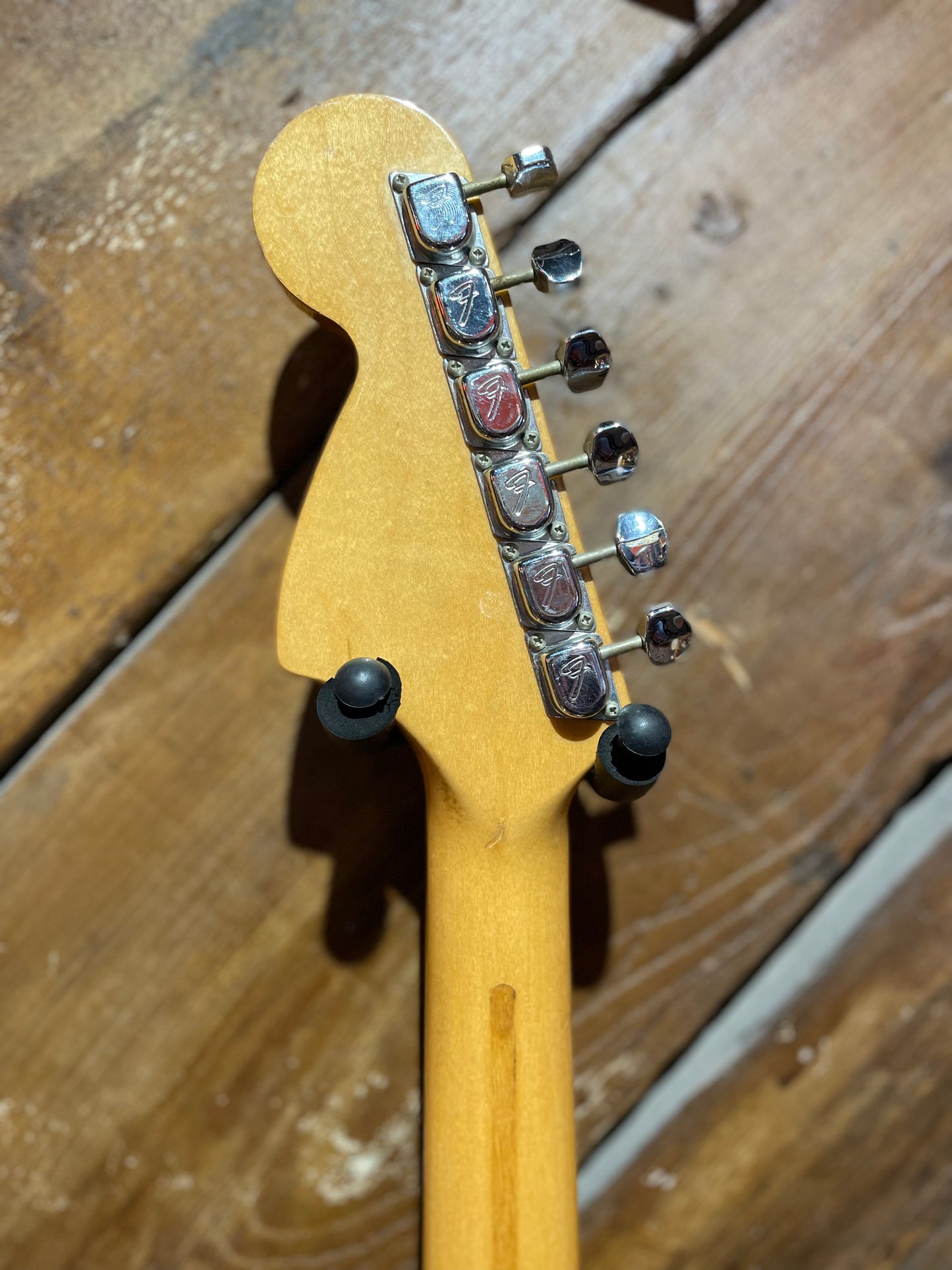 S/H 1974 Fender Stratocaster Hard Tail, Three Tone Sunburst