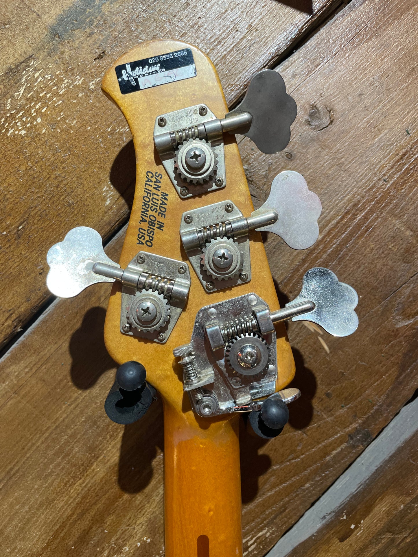 S/H 1989 Music Man Stingray, Honey Burst