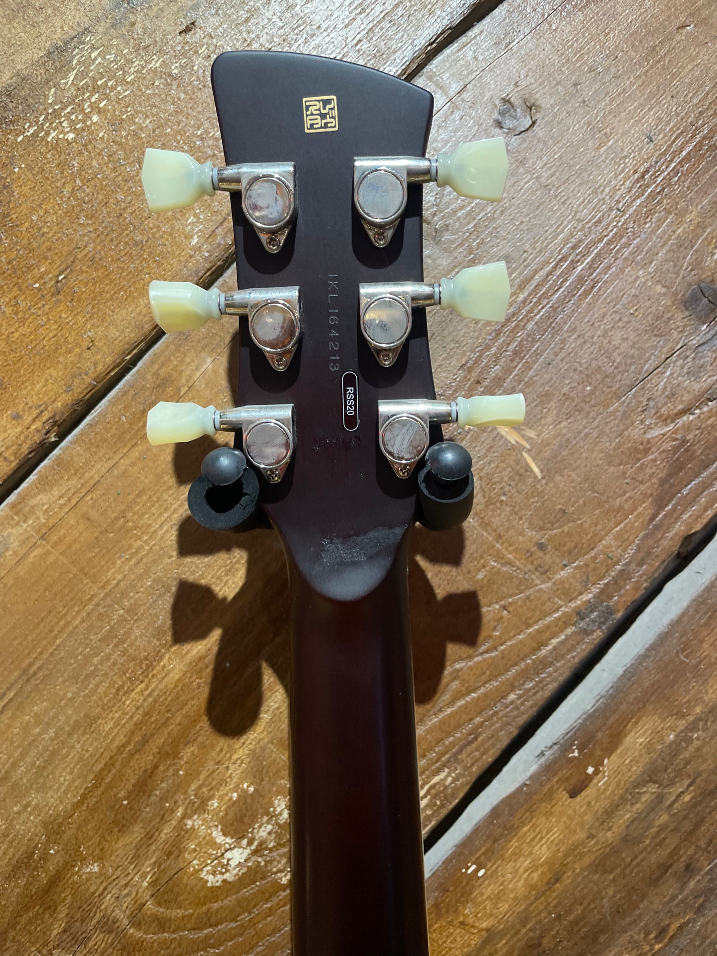 S/H Yamaha Revstar RSS20 Solid Body Electric Guitar, Swift Blue