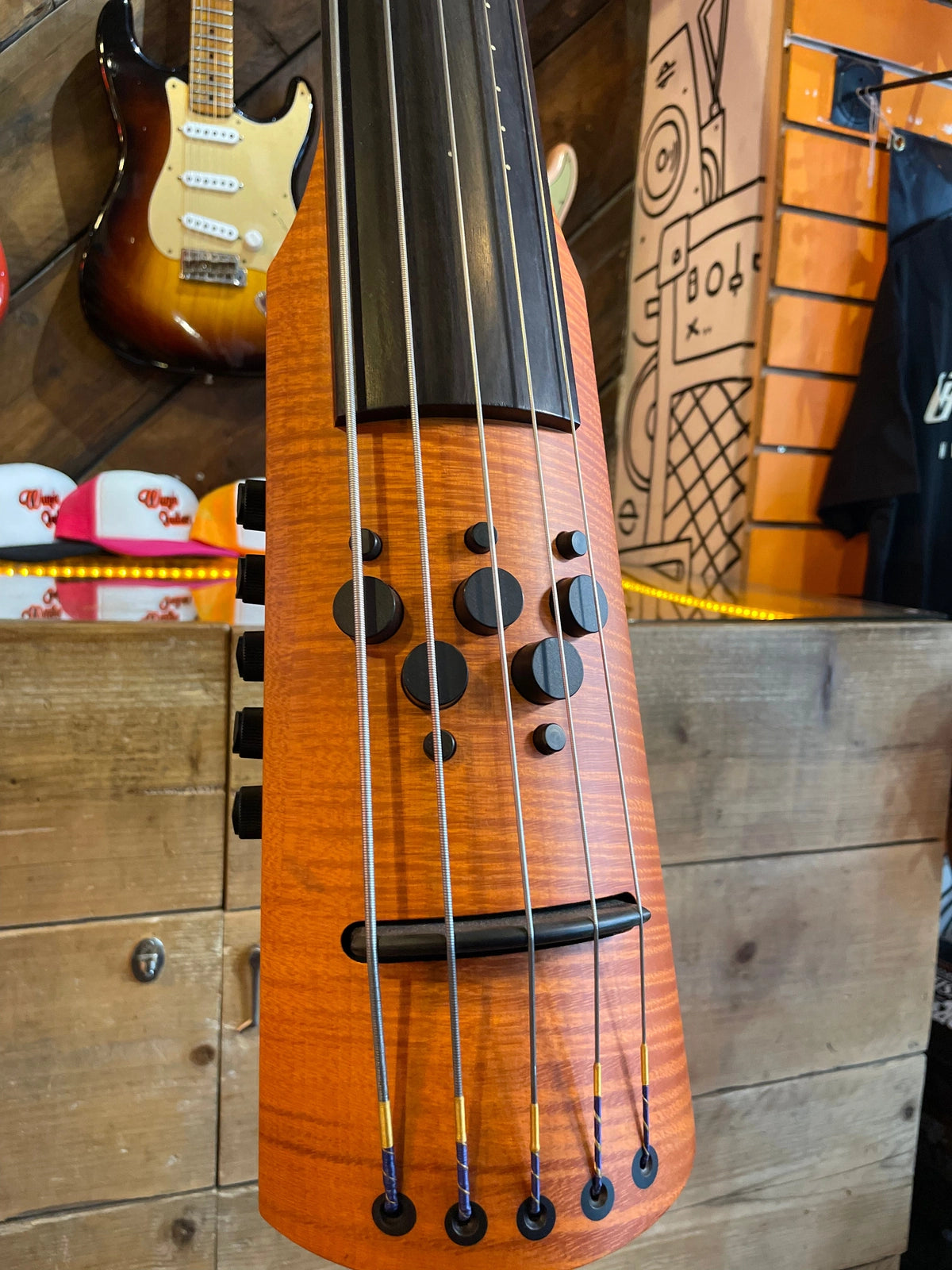 S/H NS Design CR5H Double Bass