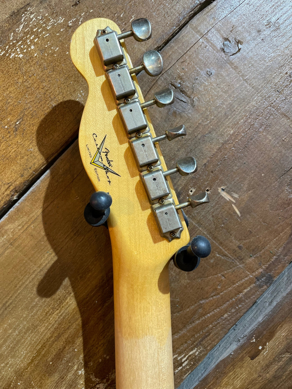 Fender Custom Shop Limited Telecaster Custom Thinline Journeyman, Aged Champagne Sparkle