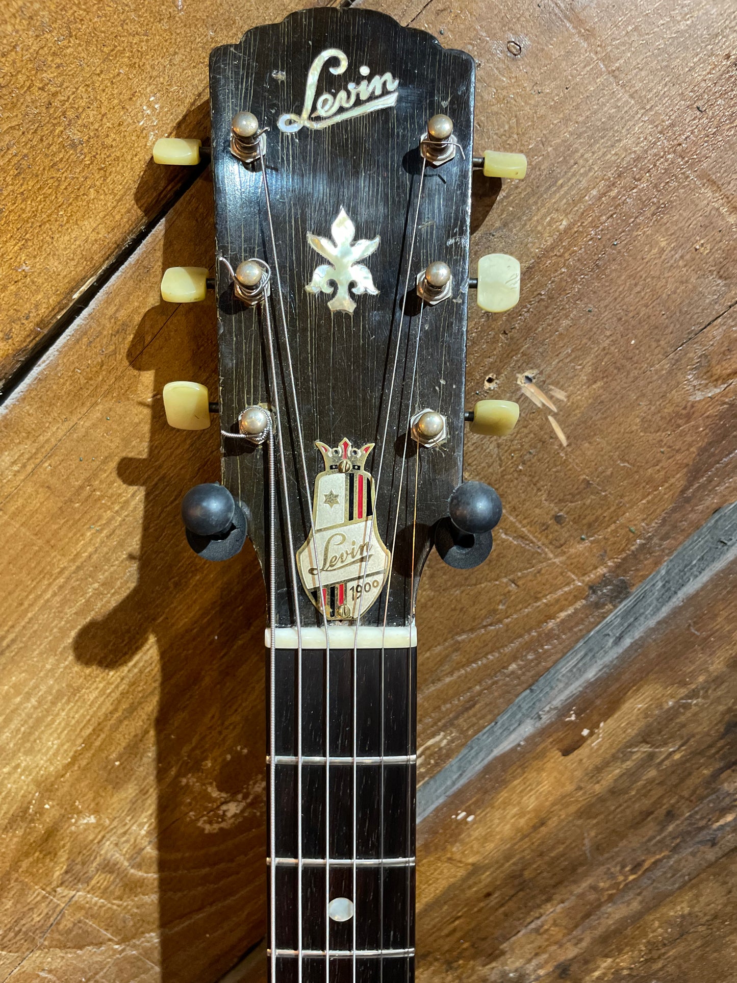 S/H 1959 Levin 335 Archtop