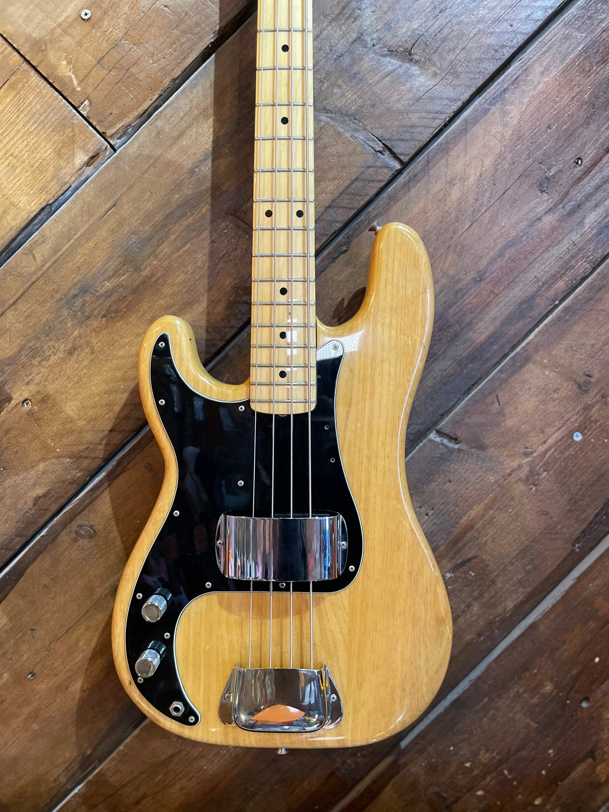 S/H 1978 Fender Precision Bass Left Handed, Natural