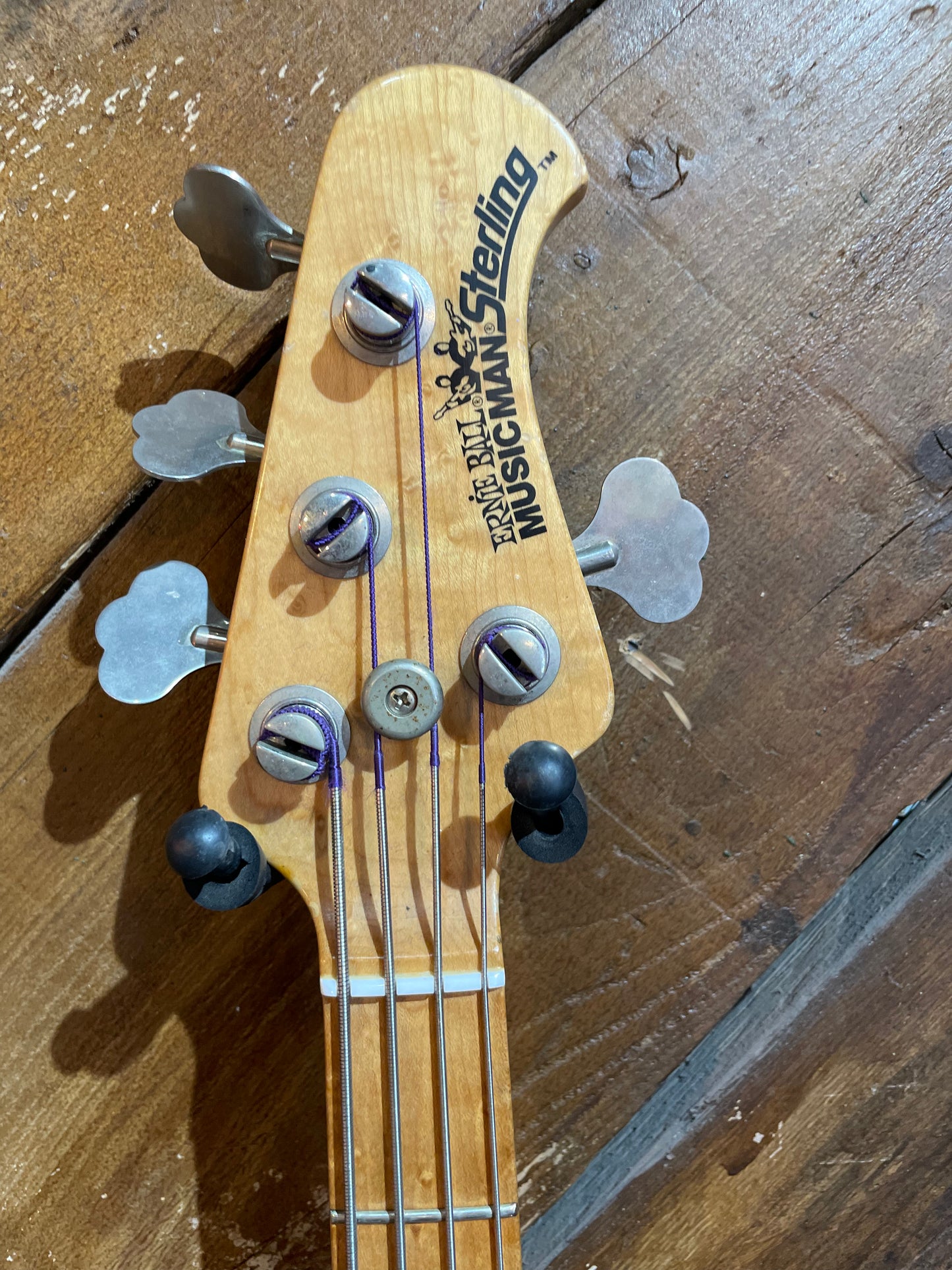 S/H 1993 Music Man USA Sterling Stingray, Blue