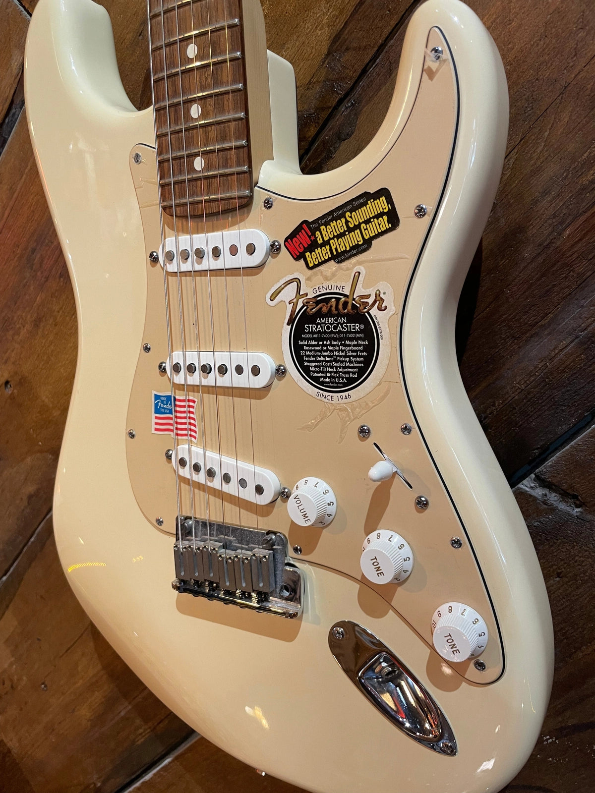 S/H 2005 Fender American Standard Stratocaster, Olympic White