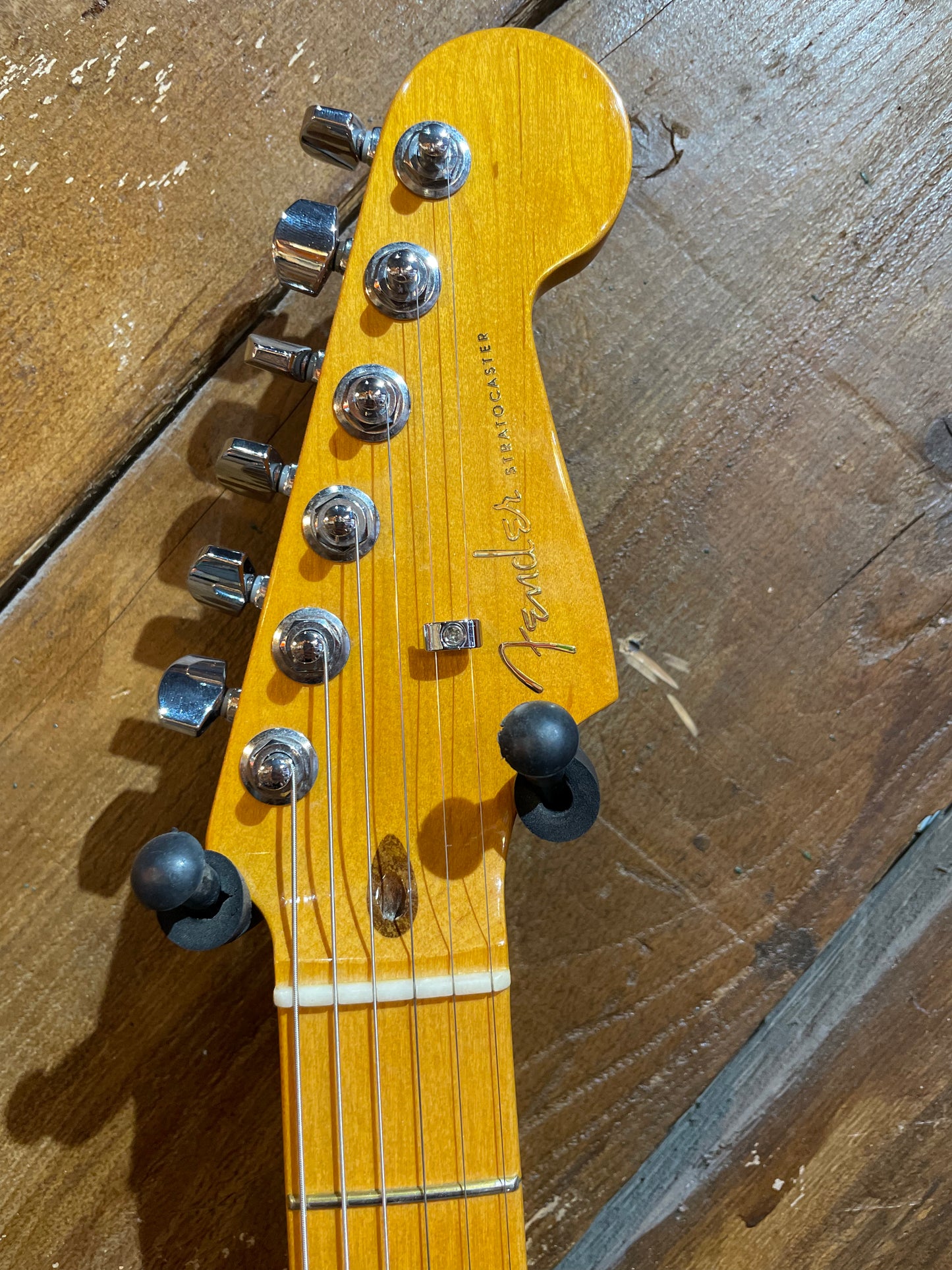 S/H 2019 Fender Ultra Stratocaster, Texas Tea