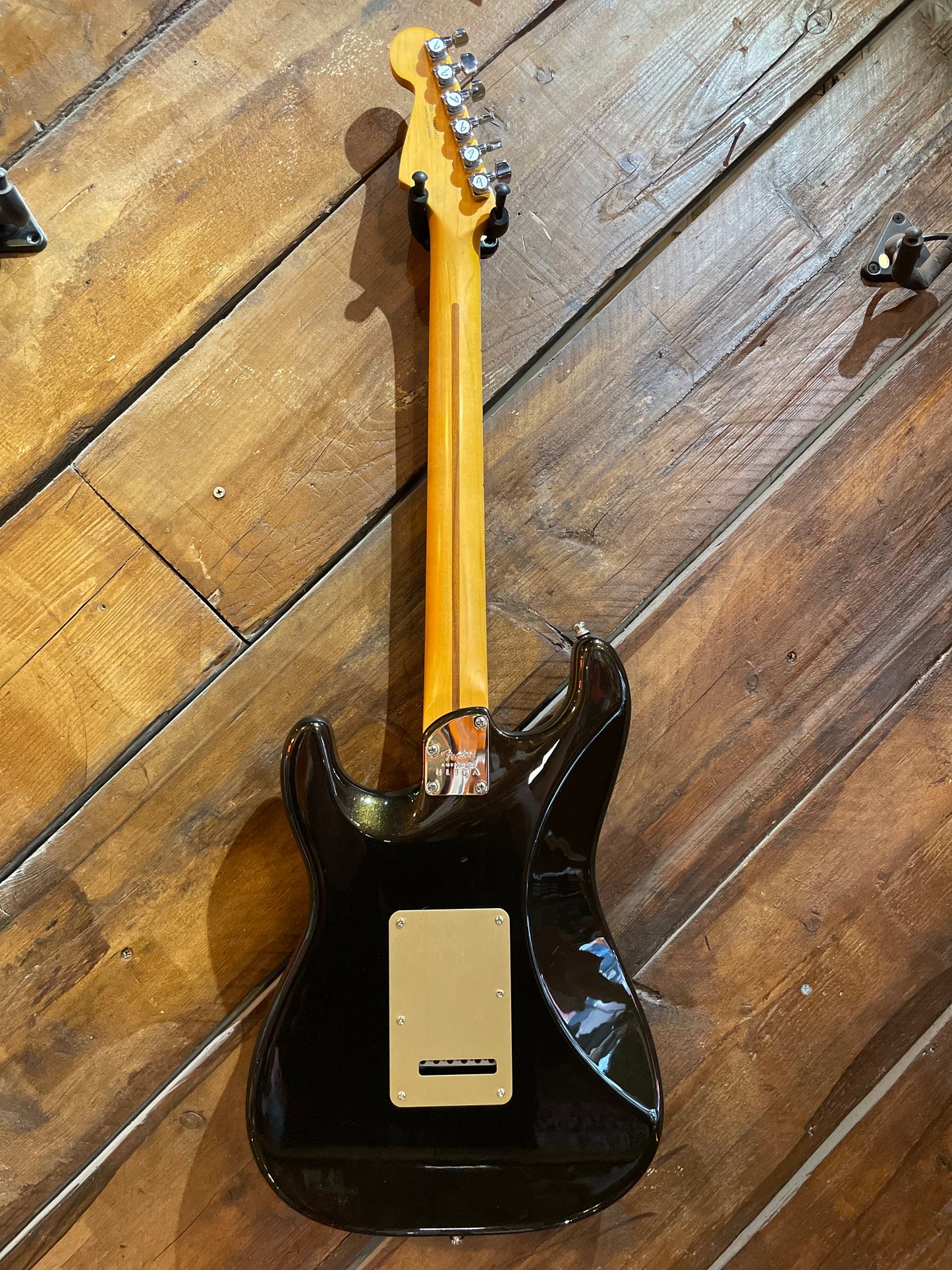 S/H 2019 Fender Ultra Stratocaster, Texas Tea