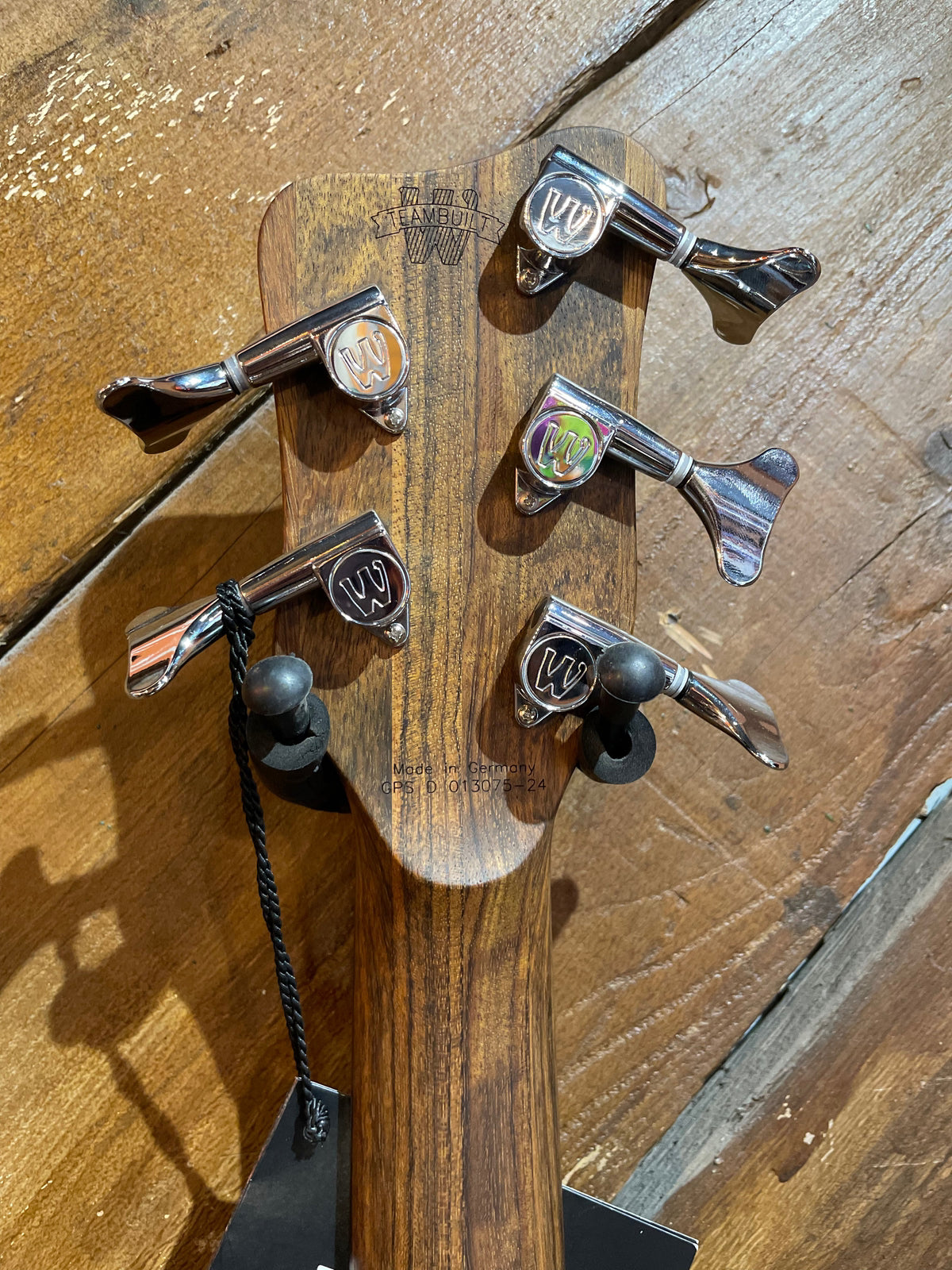 Warwick Corvette SS, Burgundy Red Satin NEW