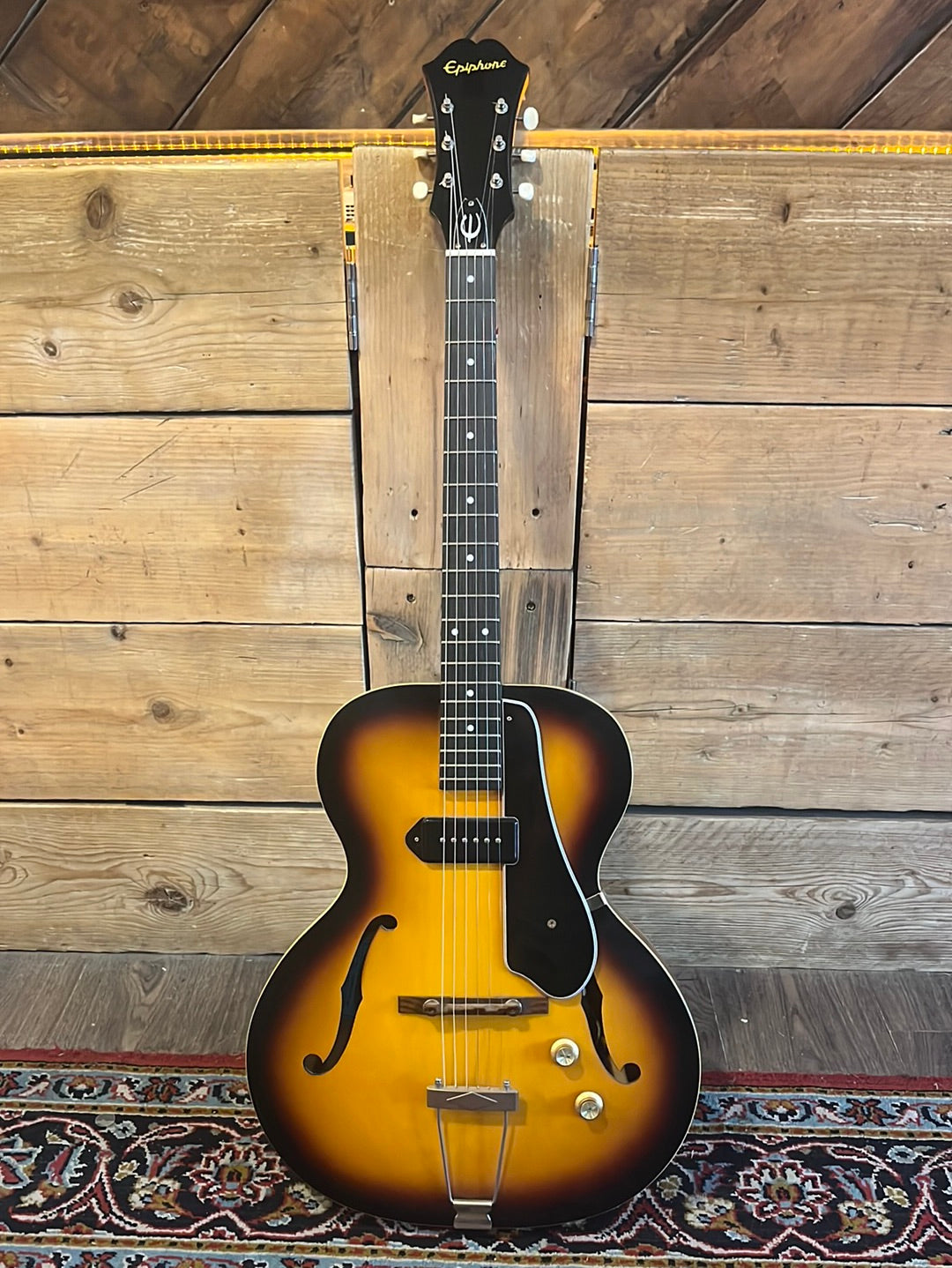 Epiphone E422T Century