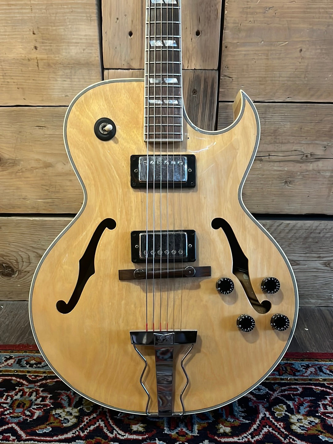Maya ES-175