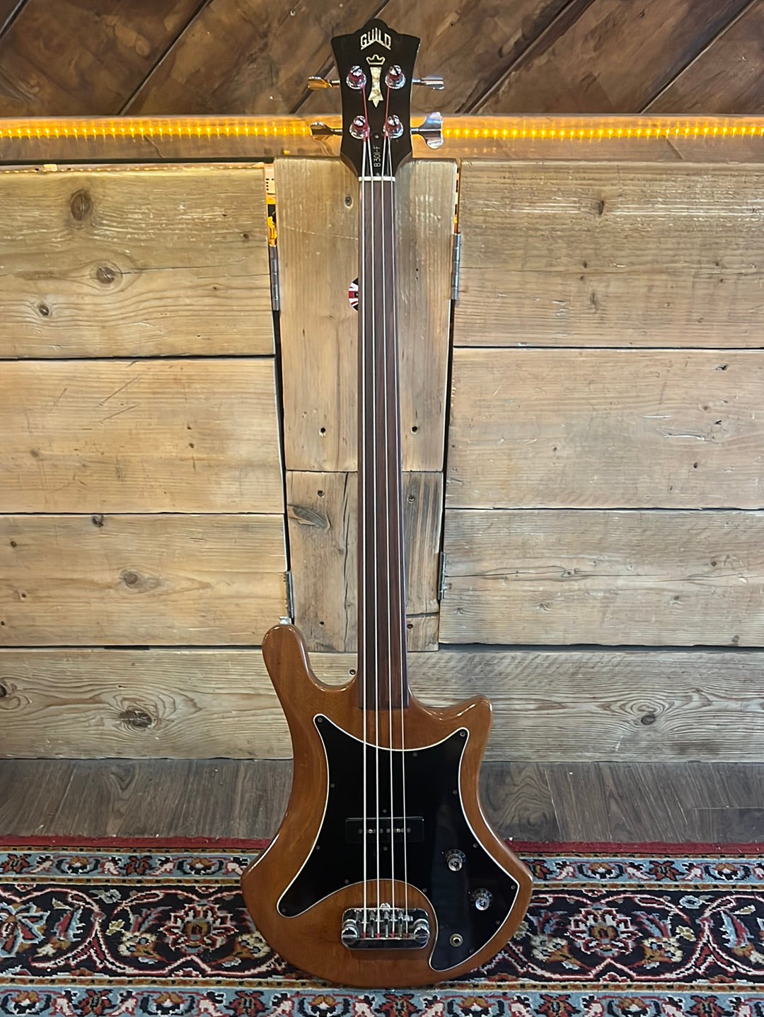 1977 Guild B-301F