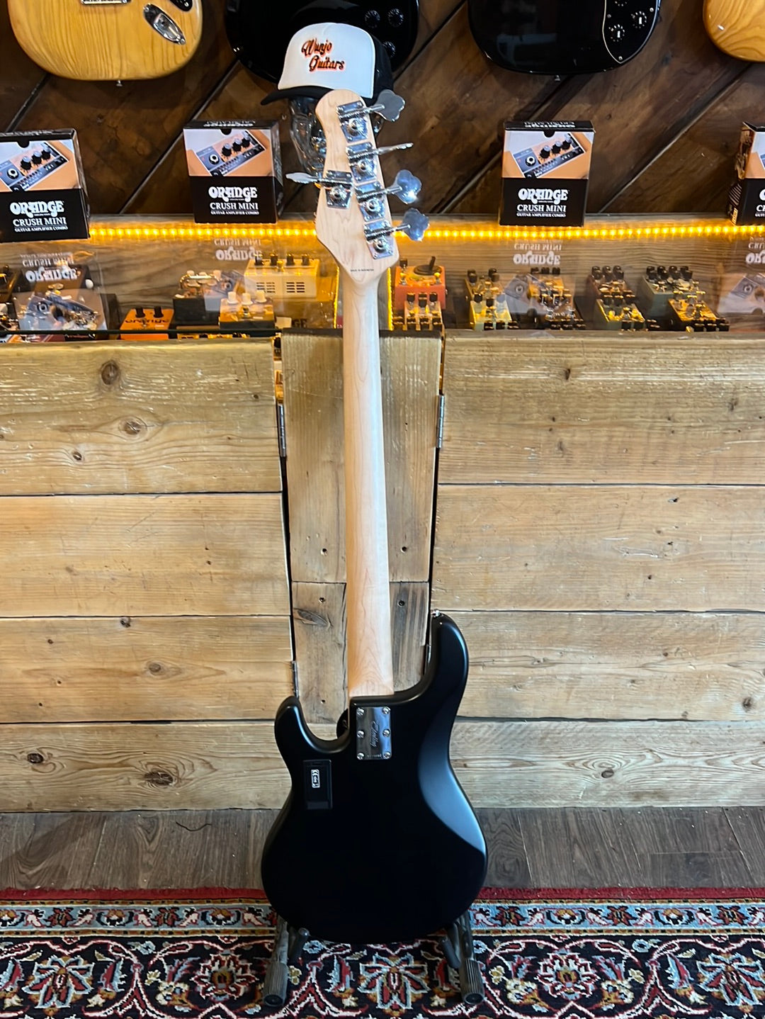 Music Man Sub Ray 5