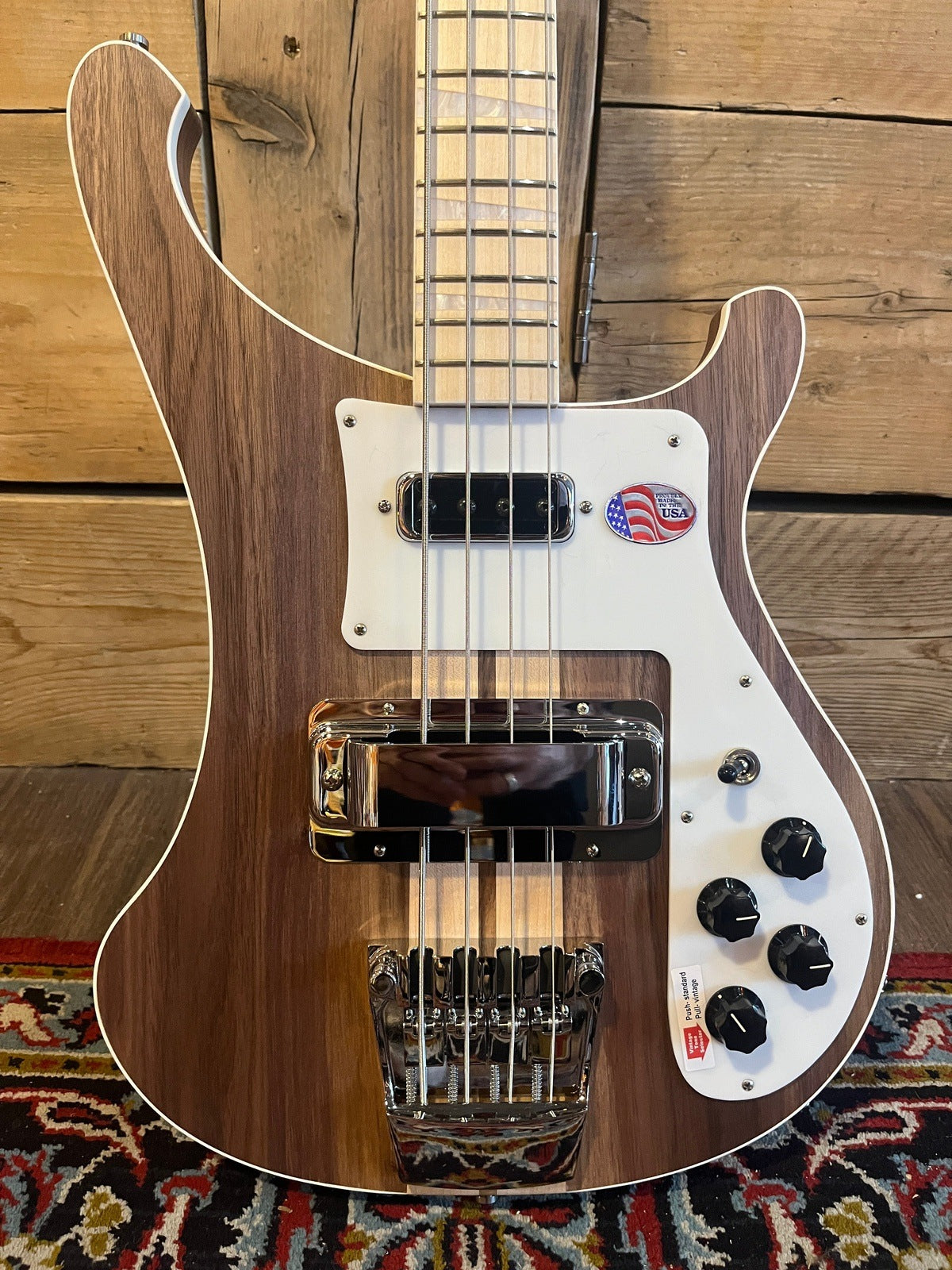Rickenbacker 4003 Walnut