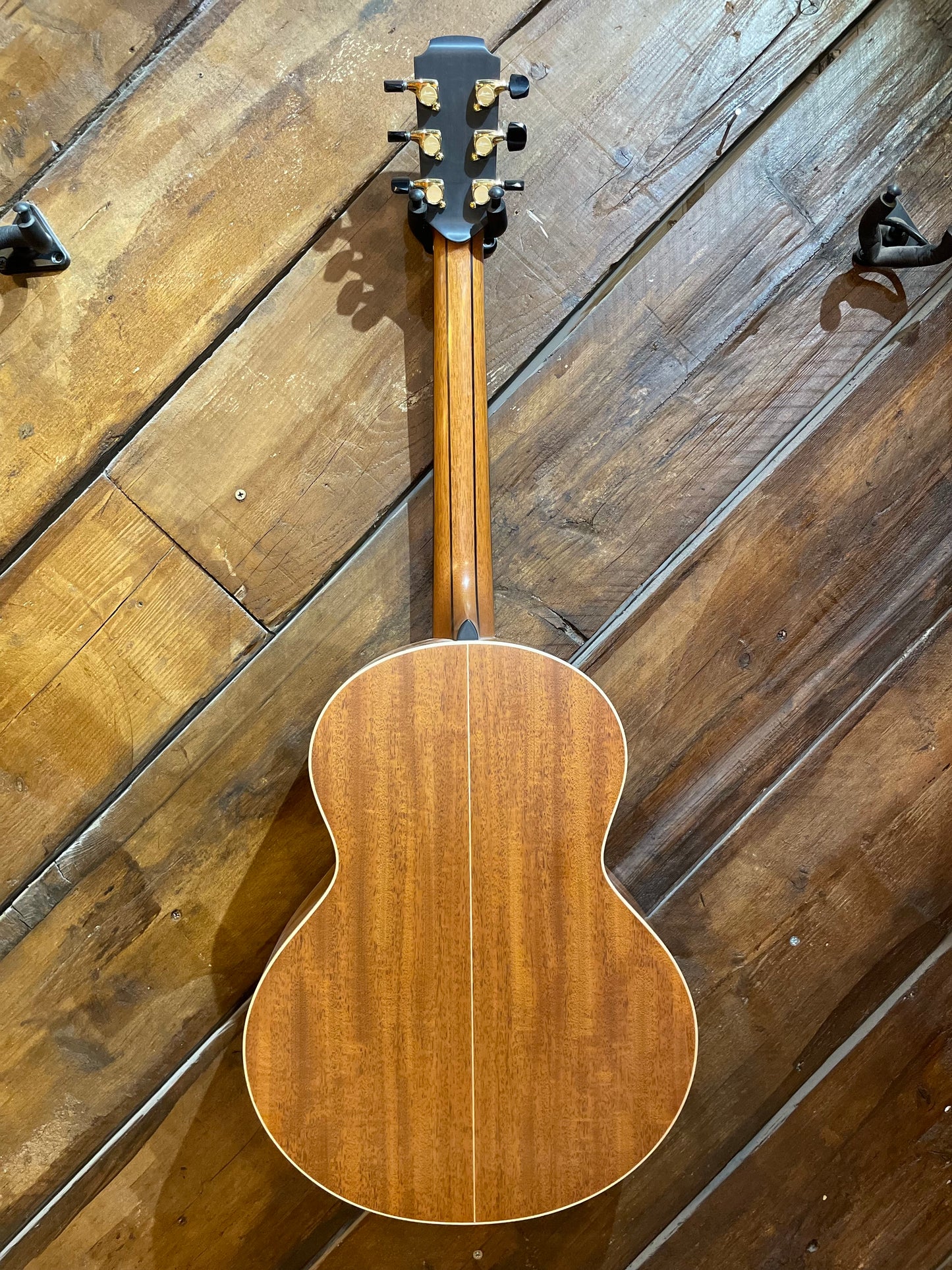 Lowden S-35M, Fiddleback Mahogany