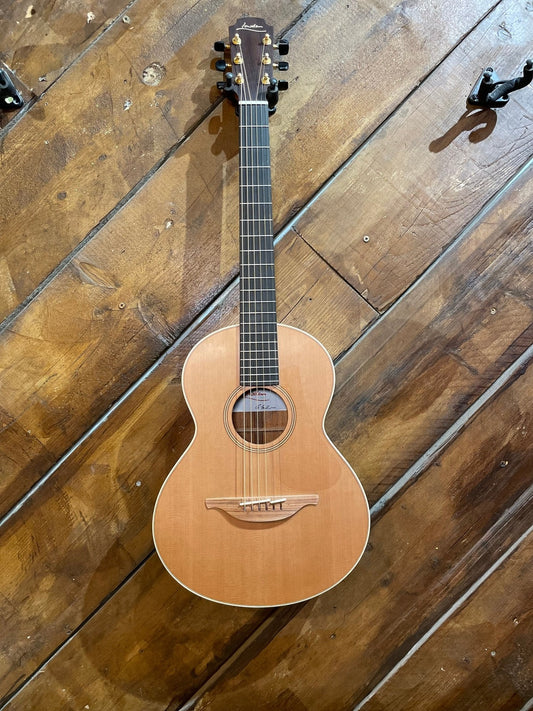 Lowden WL-22 Mahogany / Red Cedar
