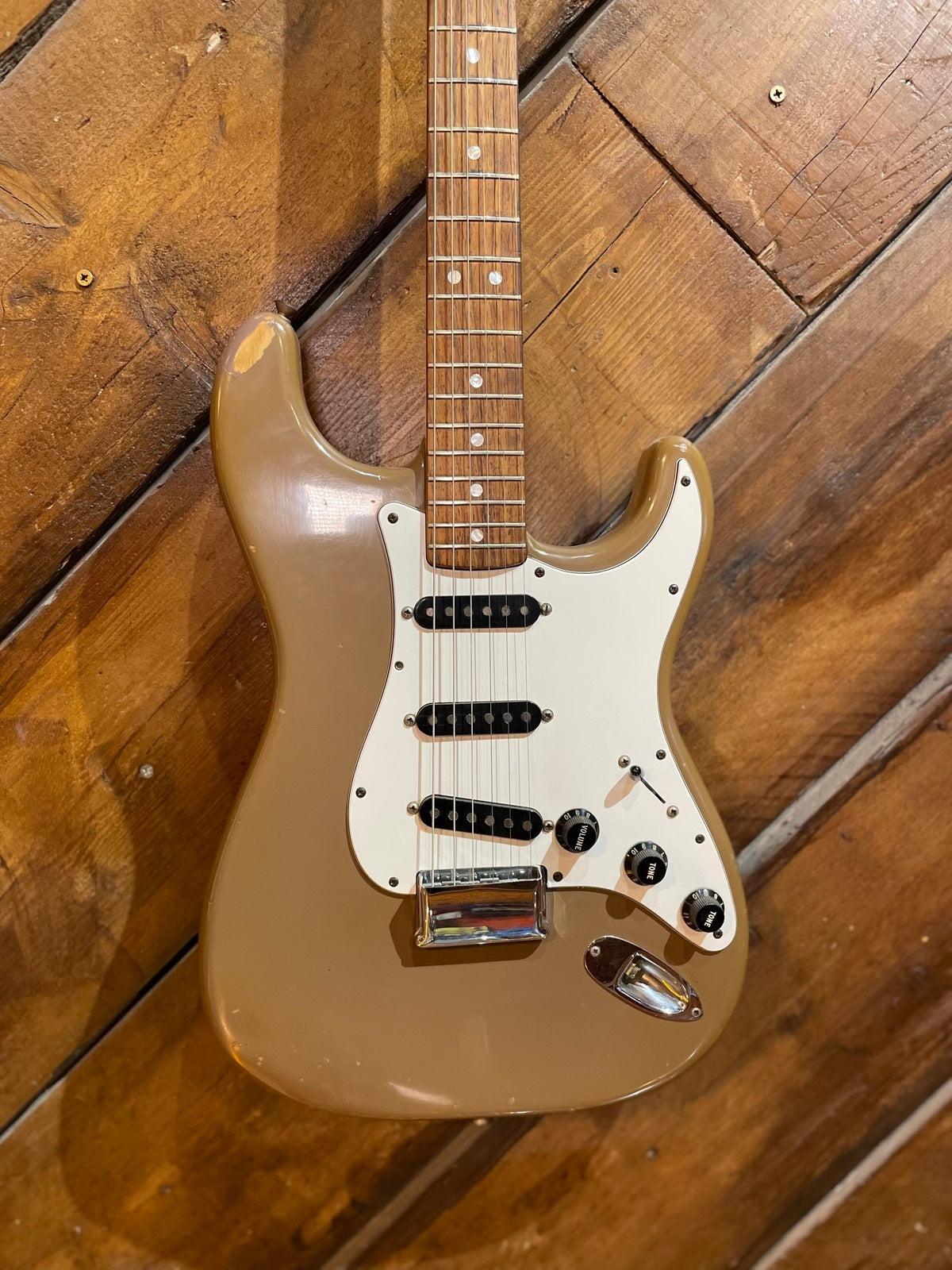 1979 Fender USA International Stratocaster, Sahara Taupe