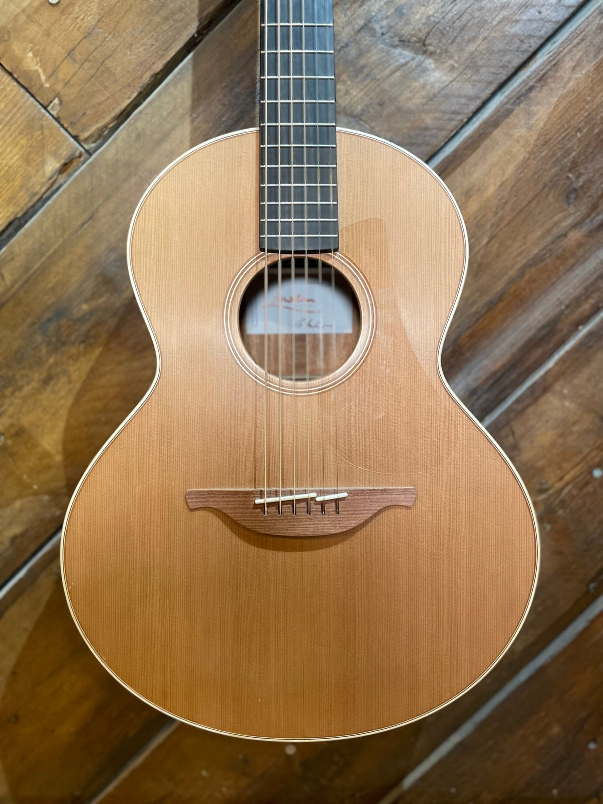 Lowden S-22