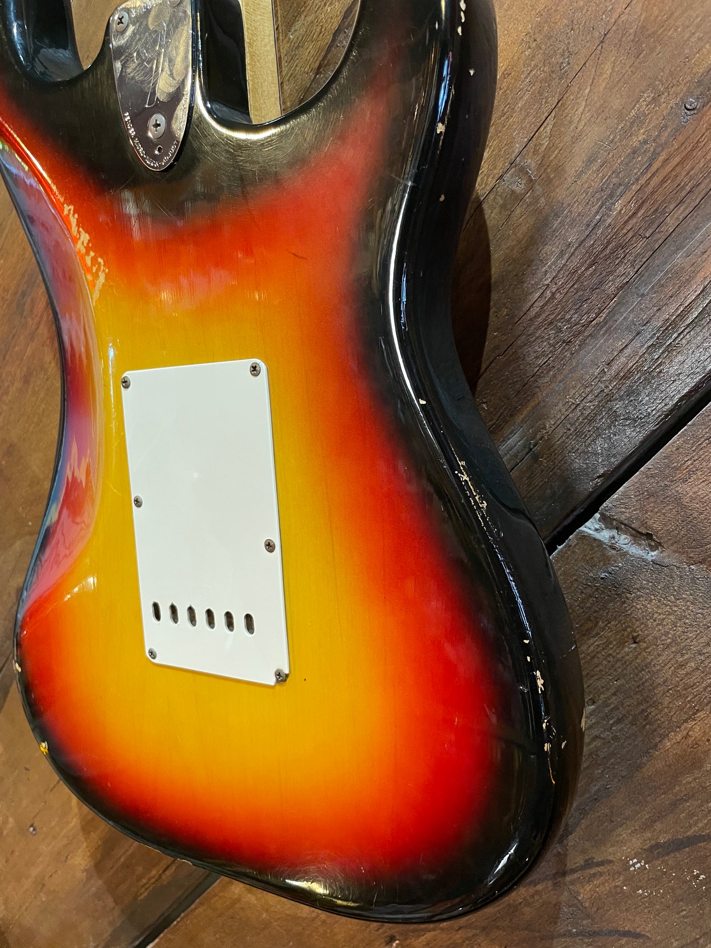 S/H 1973 Fender Stratocaster Left Handed, Three Tone Sunburst