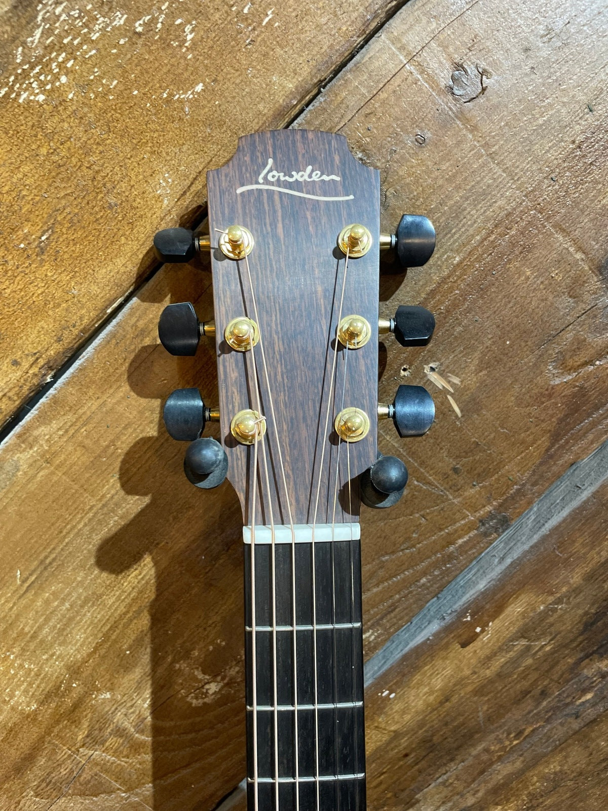 Lowden S-22