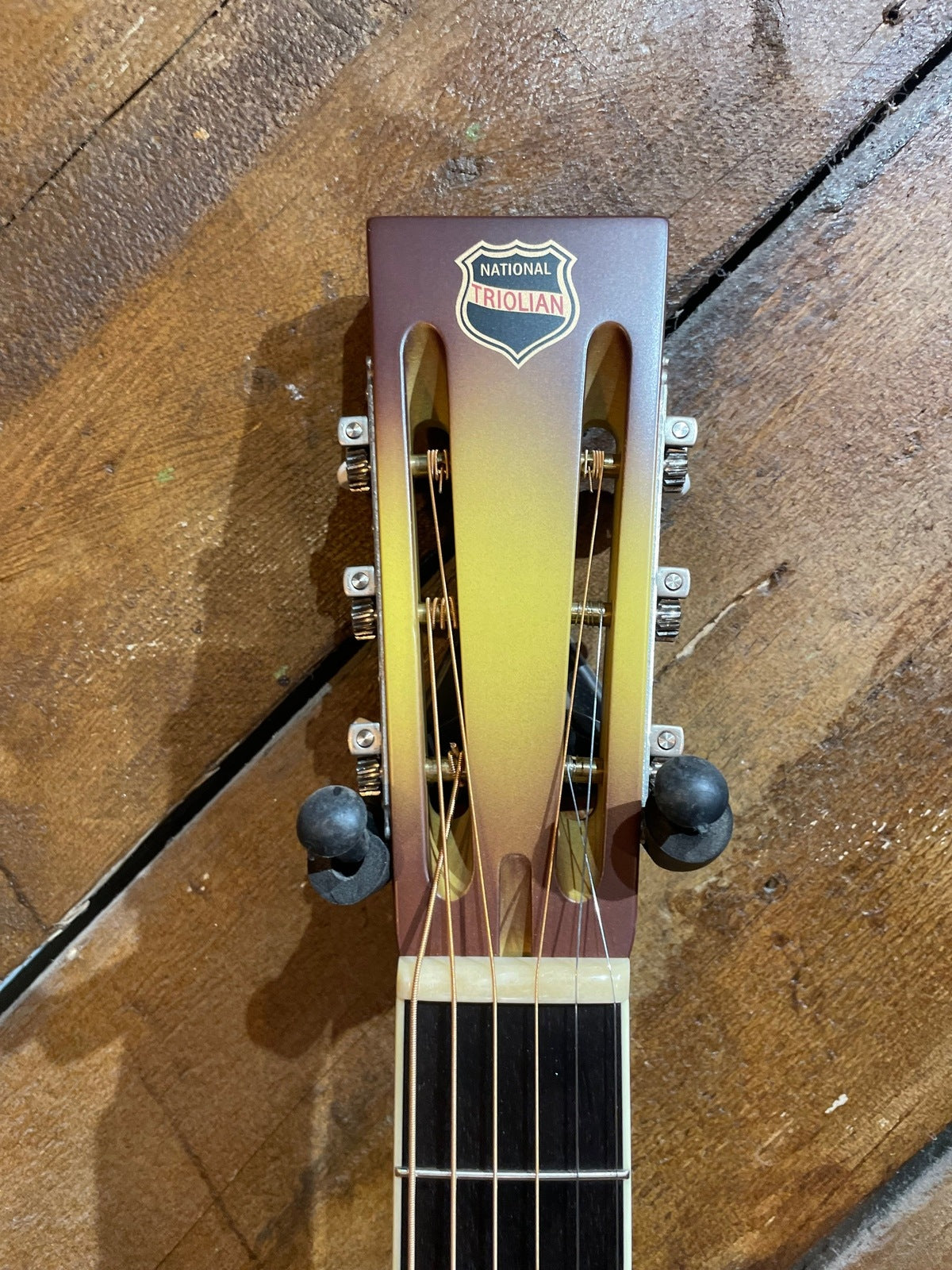 National Triolian 14 Fret Resonator, Walnut Brown & Gold Burst