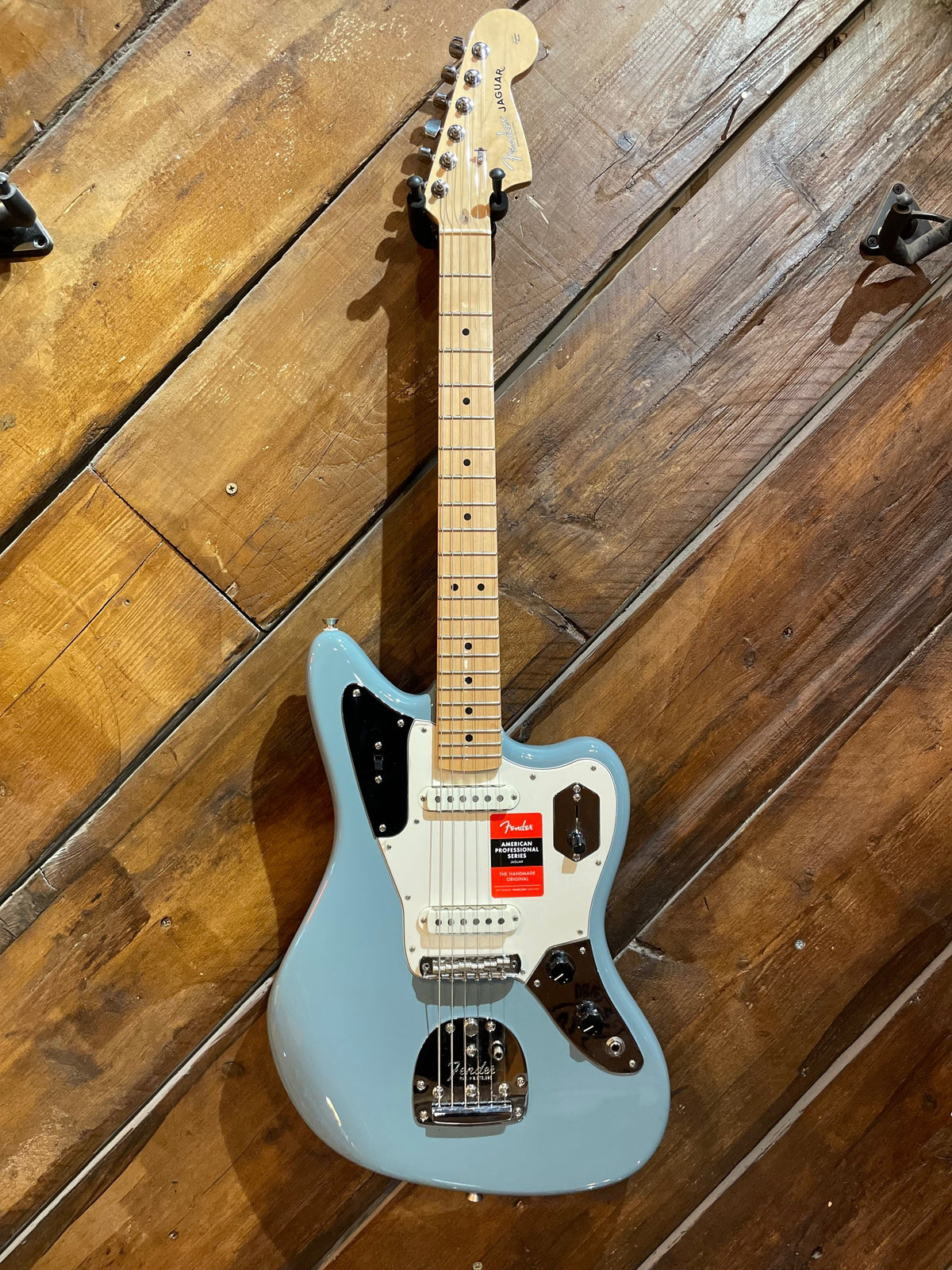 S/H 2019 Fender American Professional Jaguar, Sonic Grey
