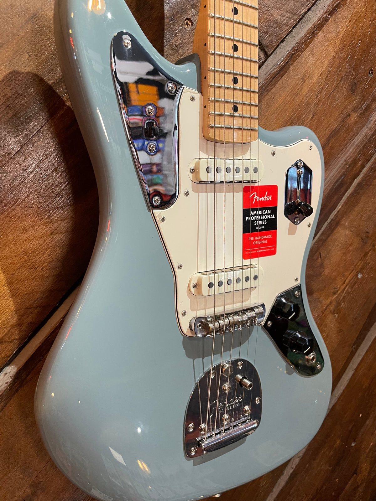 S/H 2019 Fender American Professional Jaguar, Sonic Grey