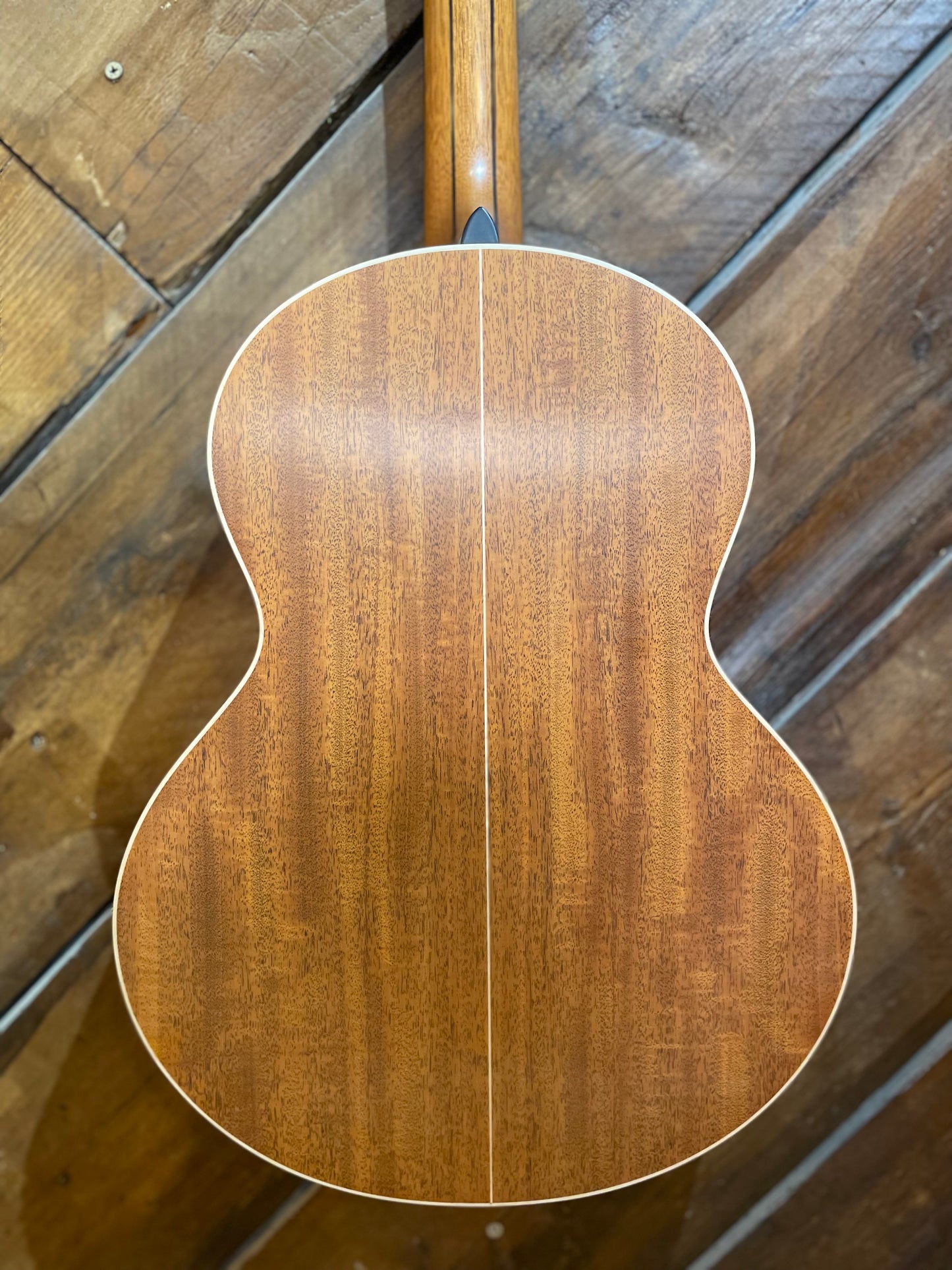 Lowden S-35M, Fiddleback Mahogany