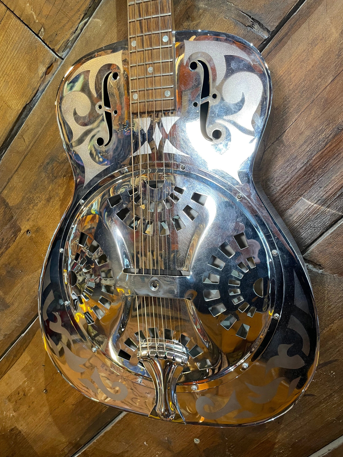 S/H 1984 Dobro 33D Chrome Resonator