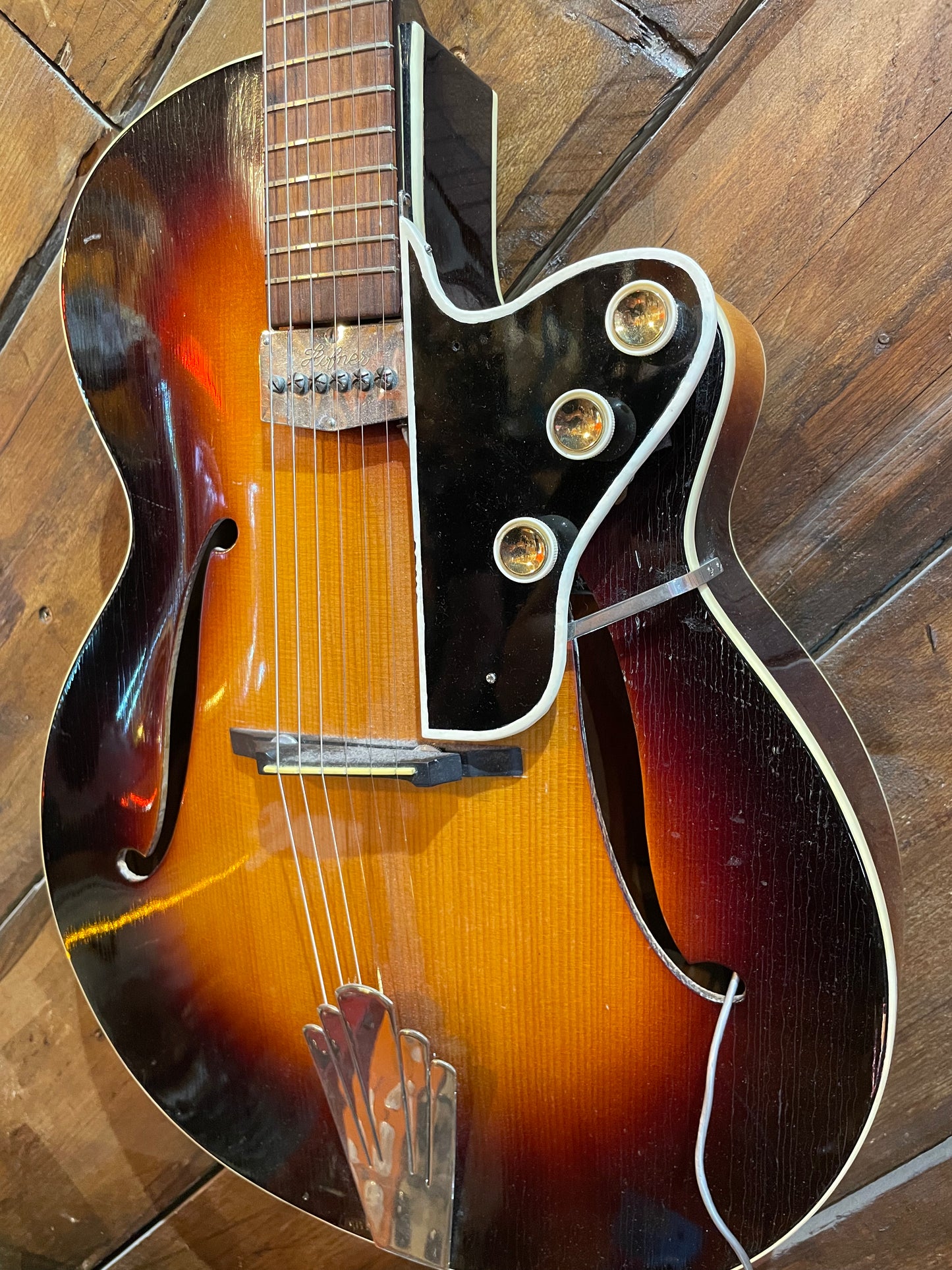 S/H 50s Framus Capri Hollow Body, Sunburst