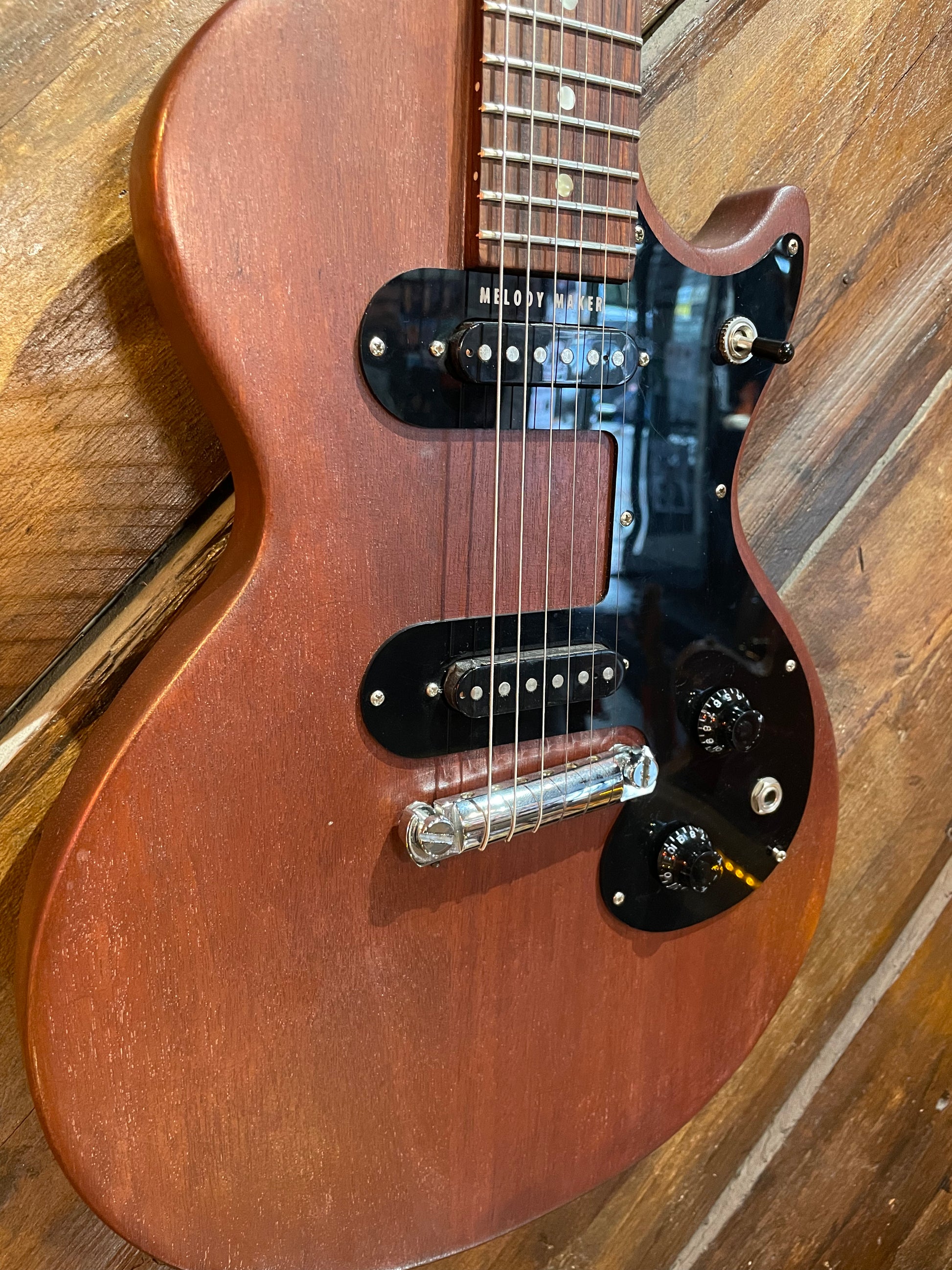 S/H 2008 Gibson Melody Maker, Natural Refinish