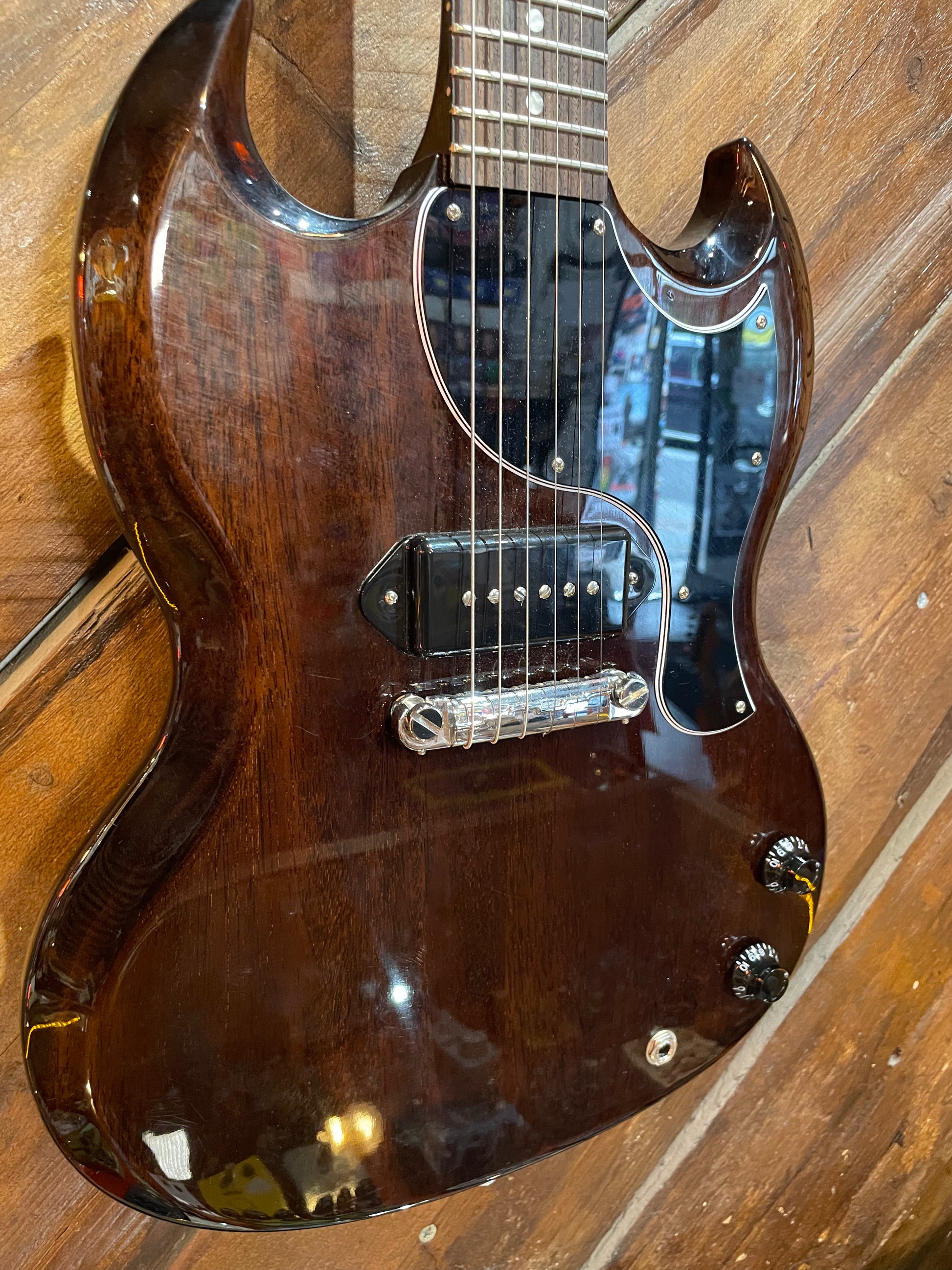 S/H 2025 Gibson SG Junior, Walnut