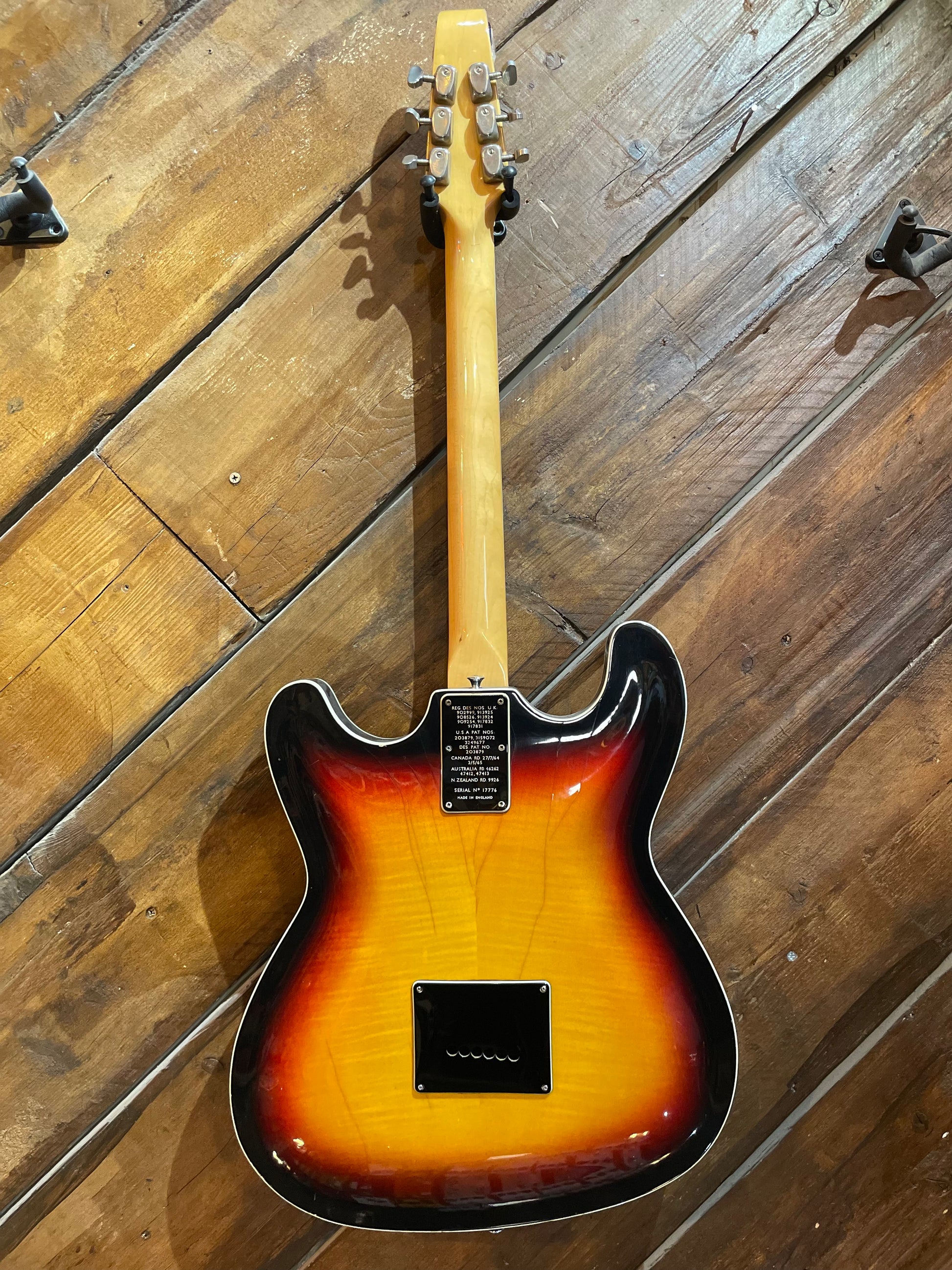 S/H 1966 Burns Vibroslim, Three Tone Sunburst