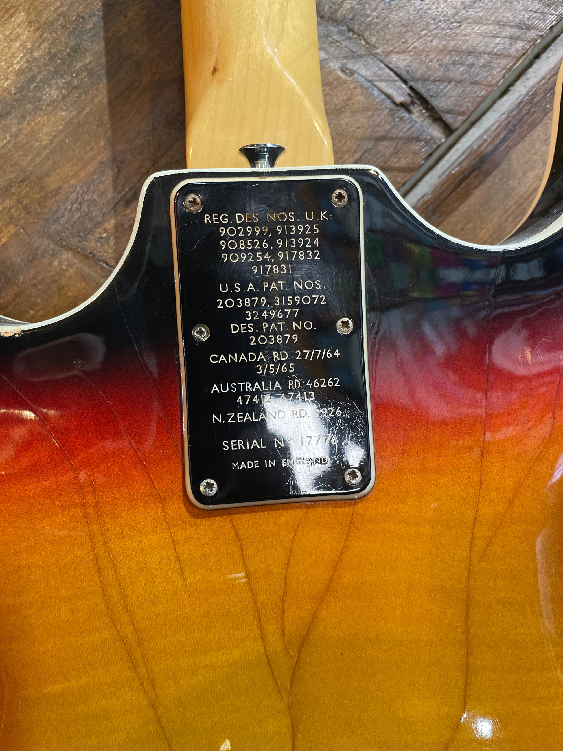 S/H 1966 Burns Vibroslim, Three Tone Sunburst