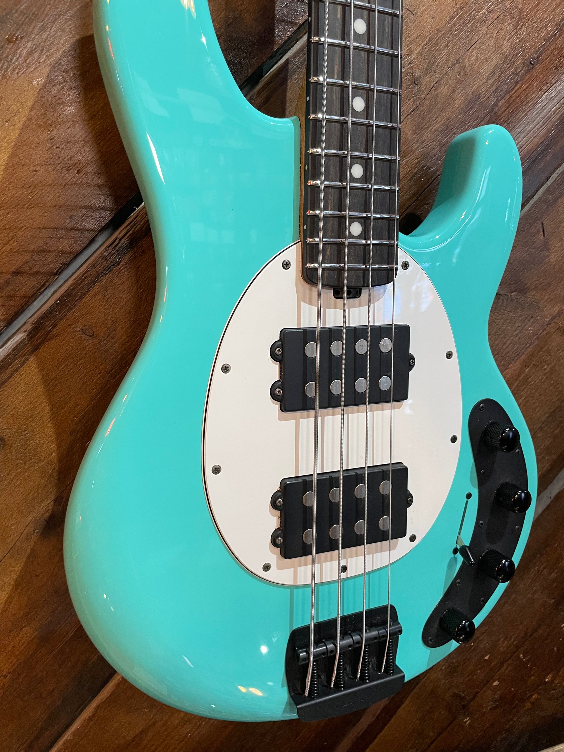 S/H 2019 Music Man USA StingRay HH, Cruz Teal