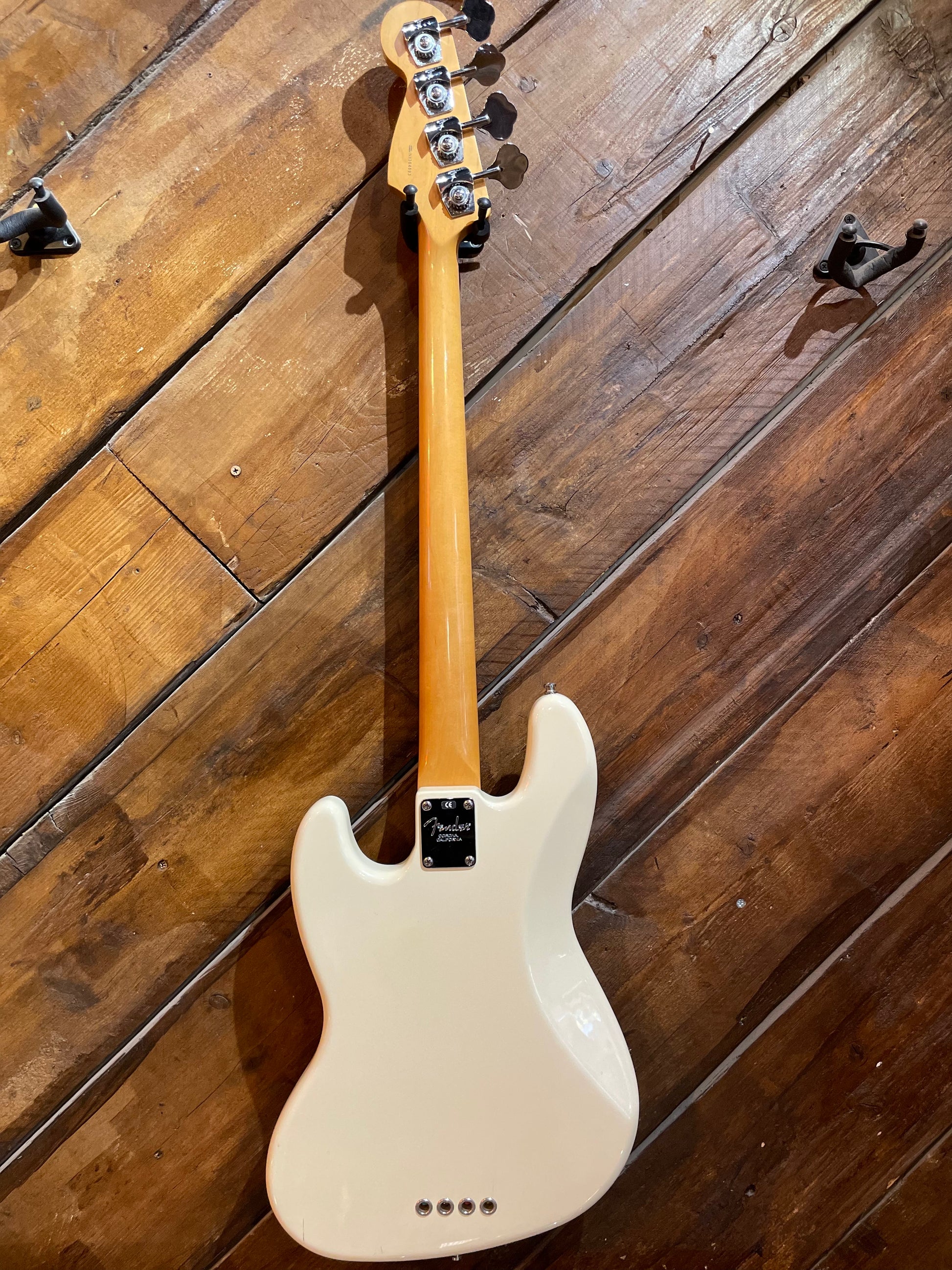 S/H 1998 Fender American Standard Jazz Bass, White