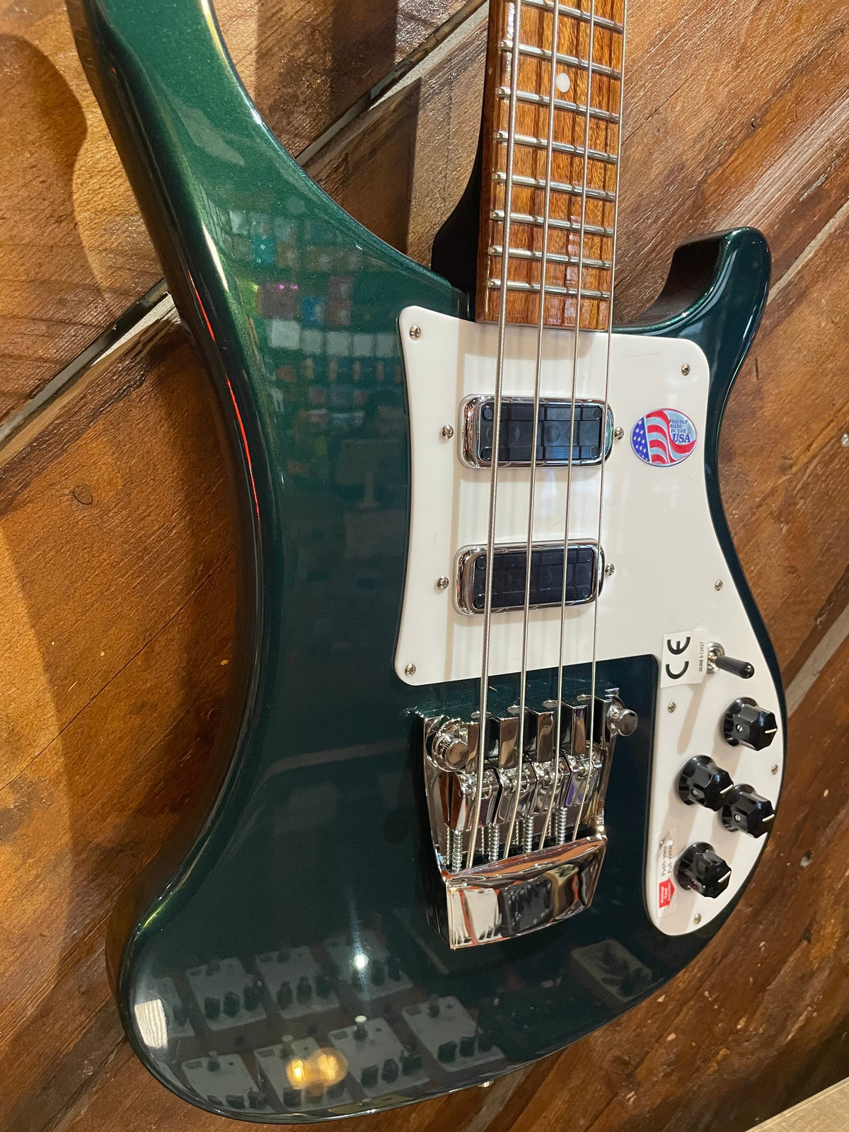 Rickenbacker 4030S Short Scale Bass, Midnight Green NEW