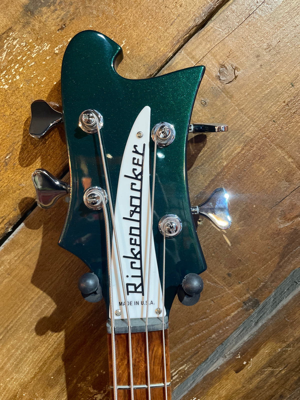 Rickenbacker 4030S Short Scale Bass, Midnight Green NEW