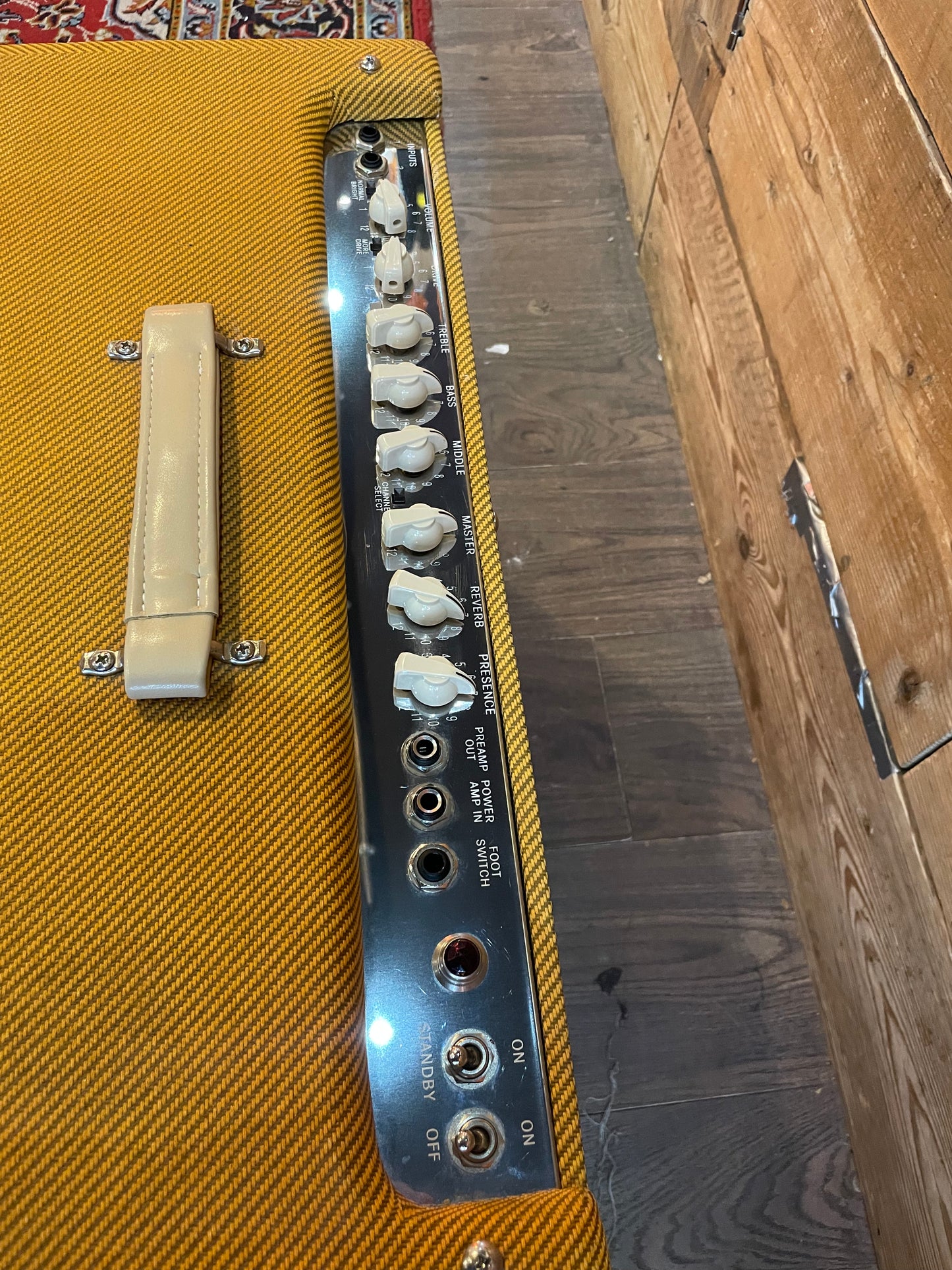 S/H Fender Hot Rod Deluxe III 40 Watt 1x12 Combo, Tweed